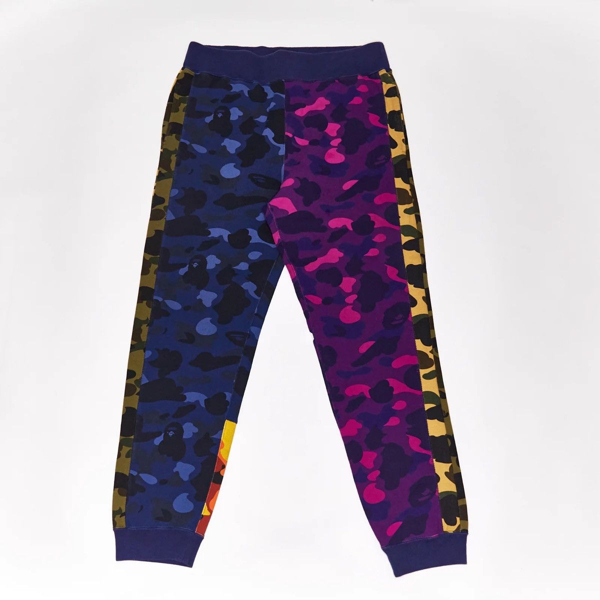Bape BAPE MIX CAMO SWEATPANTS Size US 36 / EU 52 - 2 Thumbnail