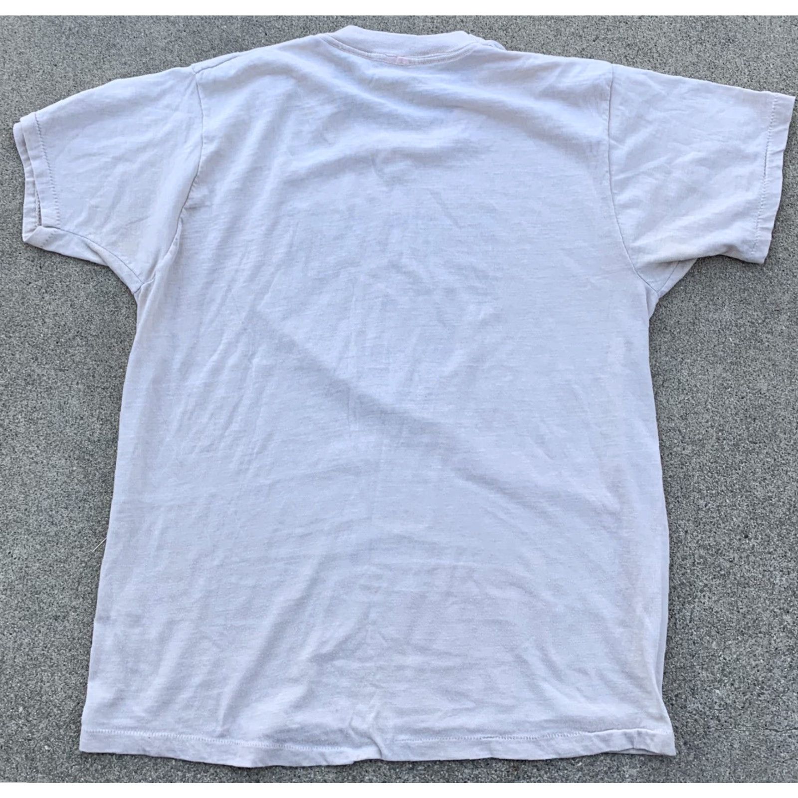 Vintage VINTAGE Gordon Macrae Paint Your Wagon San Jose Civic Light Opera 1982 t-shirt Men L Beige Graphic Tee 1980s Size US L / EU 52-54 / 3 - 5 Thumbnail
