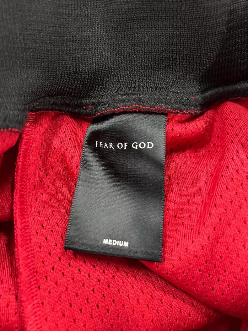 Fear of God Fear of God Red mesh men's shorts Size US 30 / EU 46 - 6 Thumbnail