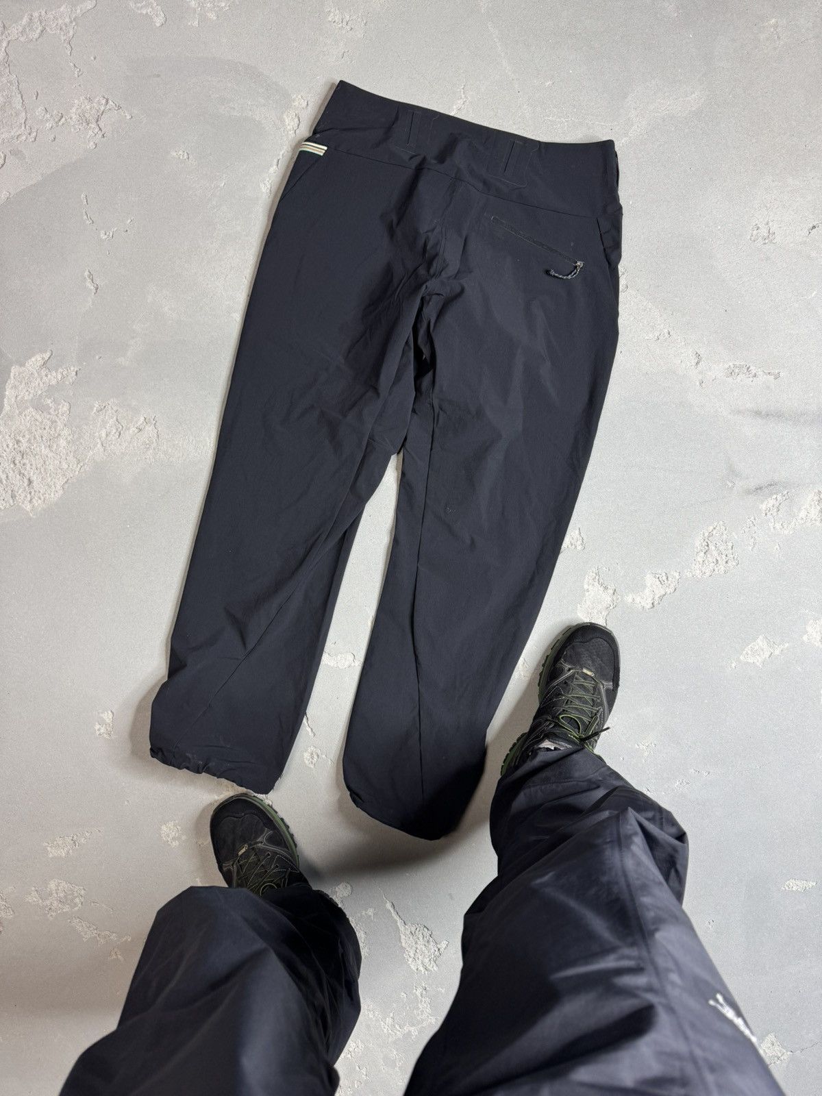 Mountain Hardwear × Vintage Vintage Mountain Hardwear Gore Windstopper Hiking Pants Size 32" / US 10 / IT 46 - 2 Thumbnail