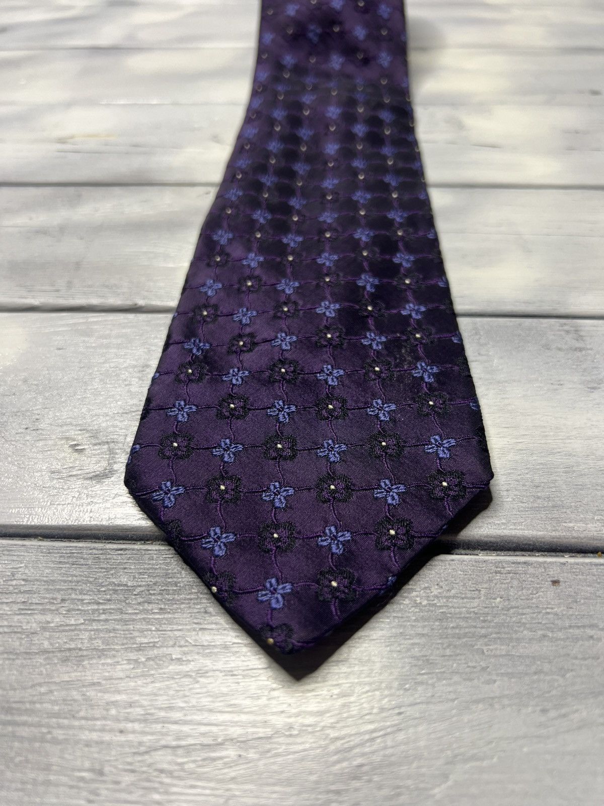 Balmain Rare Luxury Tie Balmain 100% Silk Flowers Size ONE SIZE - 2 Thumbnail