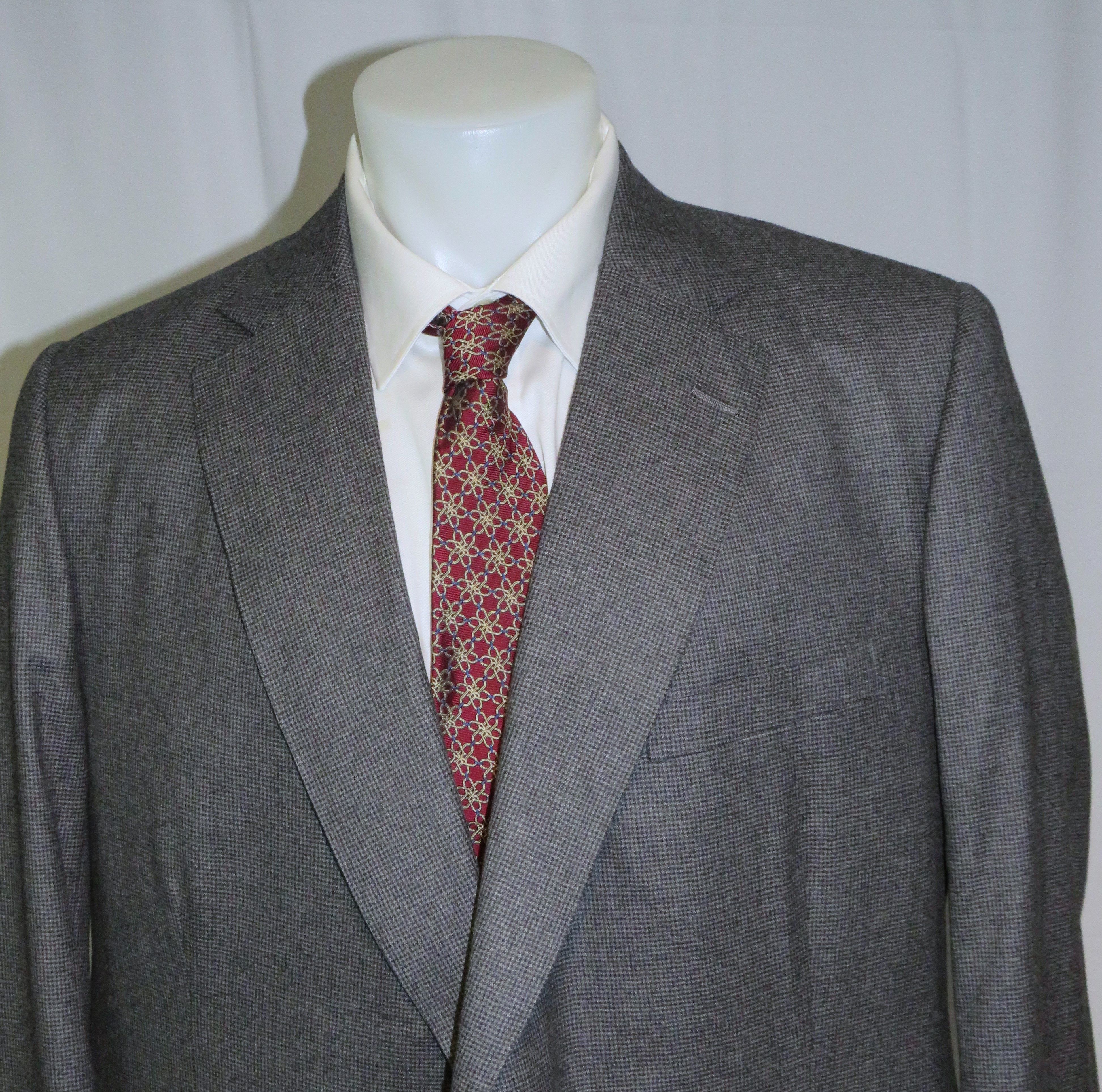 Henry Poole × Savile Row 2019 Gray Puppytooth Bespoke Portly Two Button Suit 48R Size 48R - 4 Thumbnail