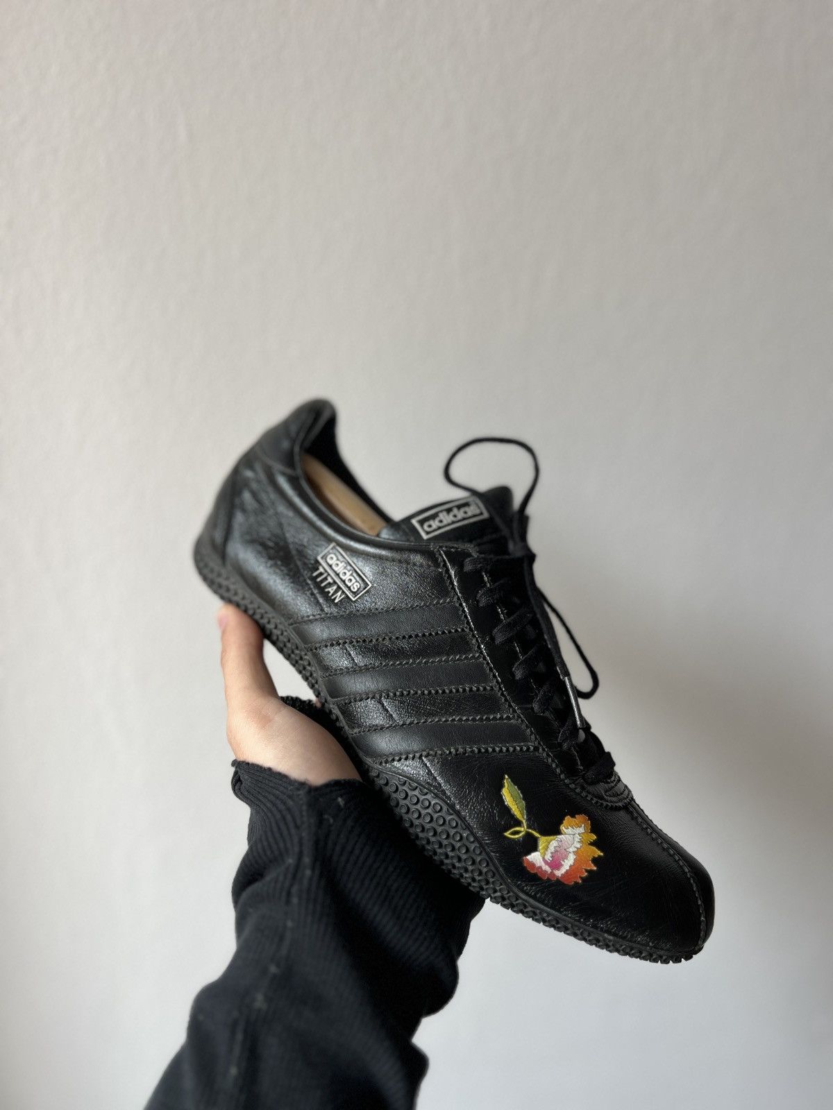 Adidas Rare Black Leather Adidas Titan Y2K City Series Puma Cat Size US 9 / EU 42 - 15 Thumbnail