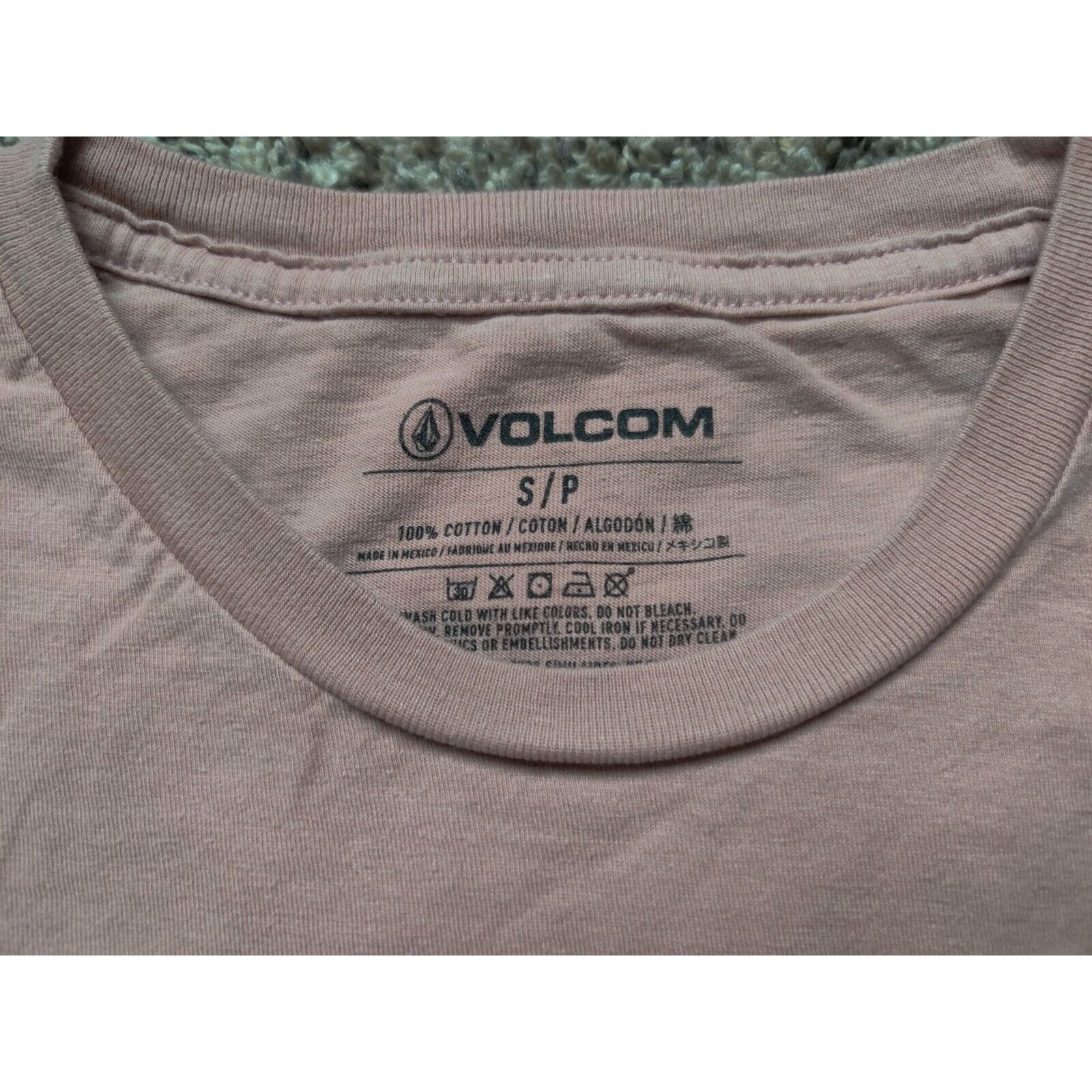 Volcom Volcom Stone Shirt Adult Mens Small Solid Pink Logo Size US S / EU 44-46 / 1 - 5 Thumbnail