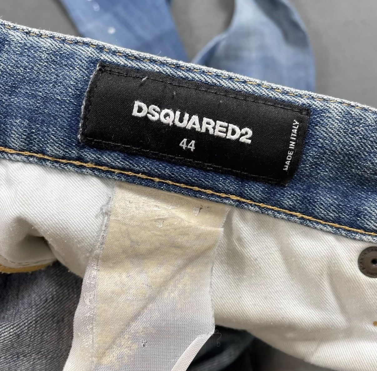 Dsquared2 Dsquared2 D2 Washed Splash Paint Distressed Jeans J16 Size US 28 / EU 44 - 4 Thumbnail