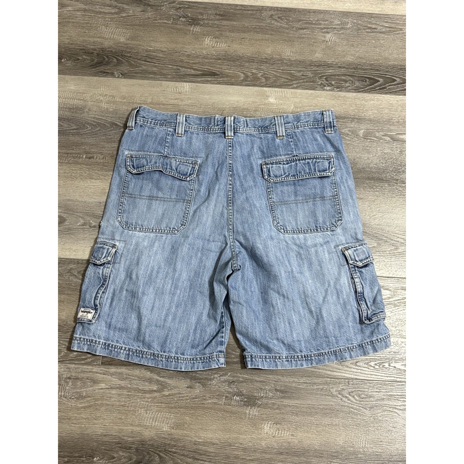 Wrangler Wrangler Cargo Jean Shorts Jorts Y2K Streetwear - Men’s 40 Size US 40 / EU 56 - 9 Thumbnail