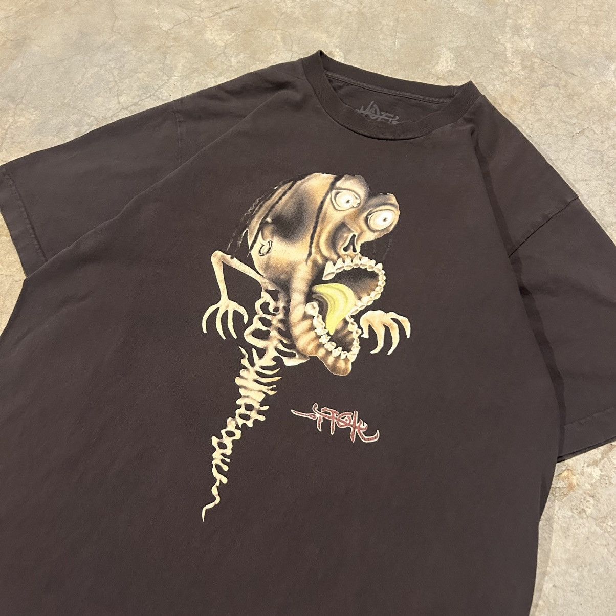 Travis Scott Travis Scott Annihilator Skeleton Utopia Tee SS23 Brown Size US L / EU 52-54 / 3 - 3 Thumbnail