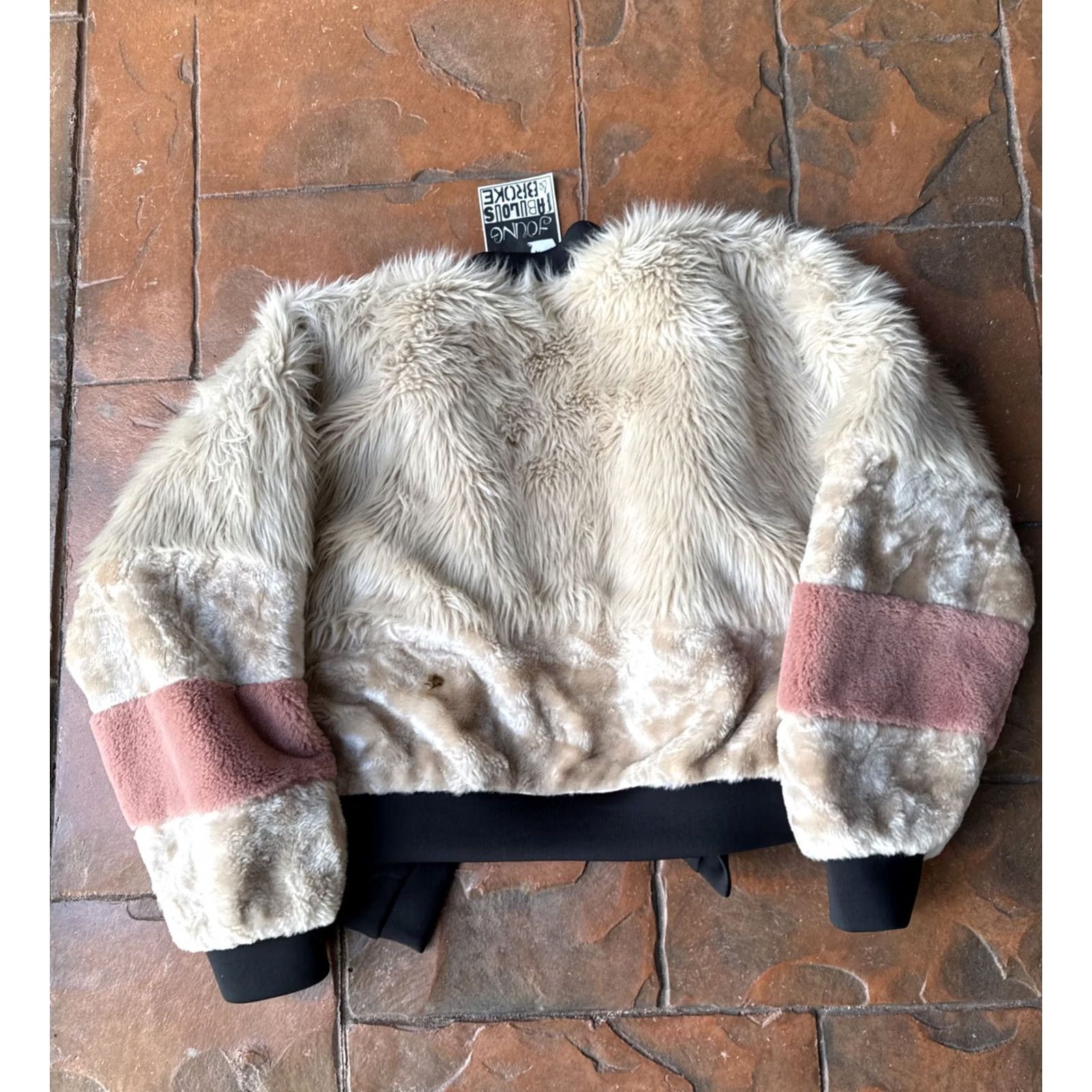 Young Fabulous & Broke VINTAGE Young Fabulous & Broke Paris Jacket Women's S/M Bomber Fur Faux Beige Open Trim Short Casual 24/7 Size S / US 4 / IT 40 - 3 Thumbnail