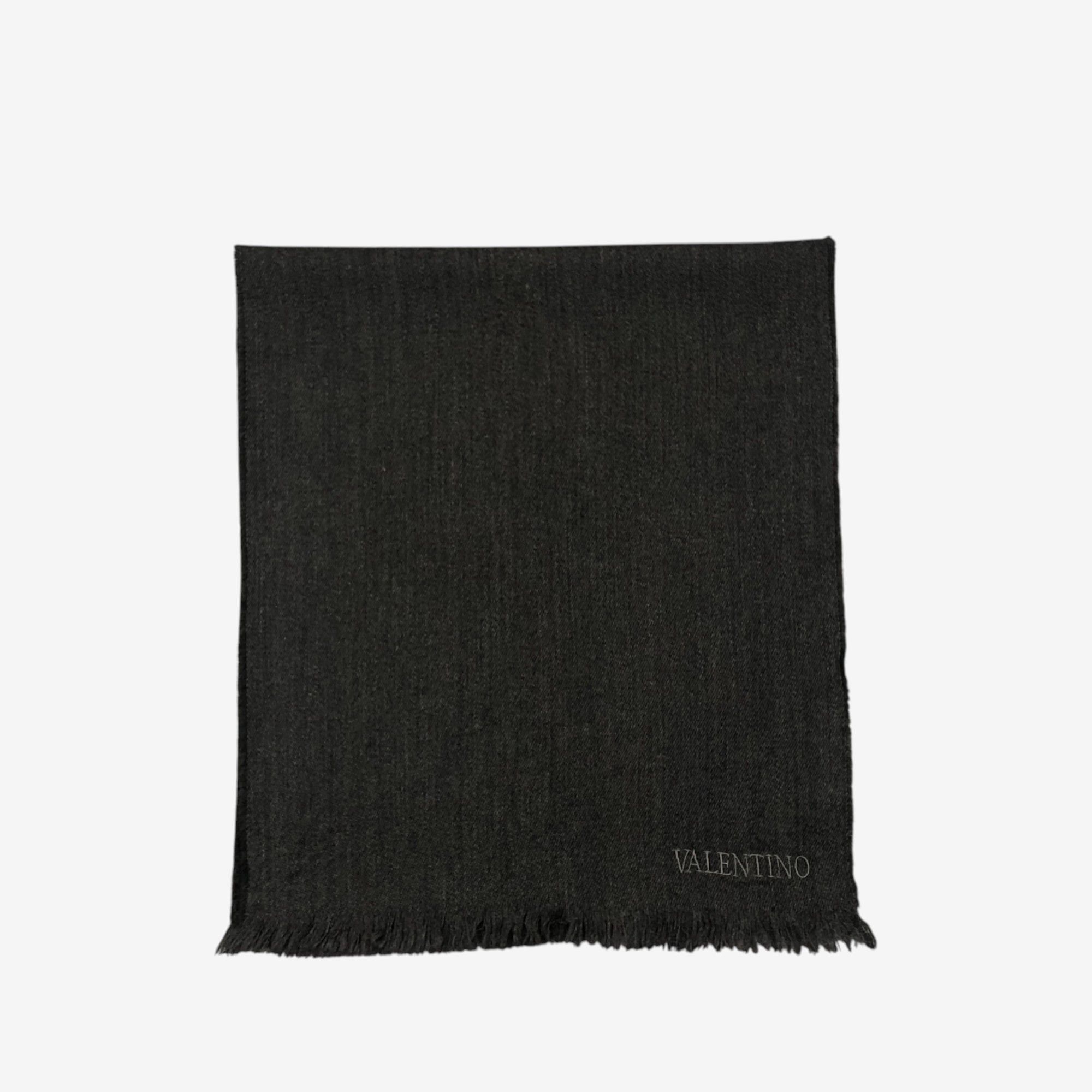 Japanese Brand Vintage Valentino Scarf Muffler Wool Winter Scarves Size ONE SIZE - 2 Thumbnail