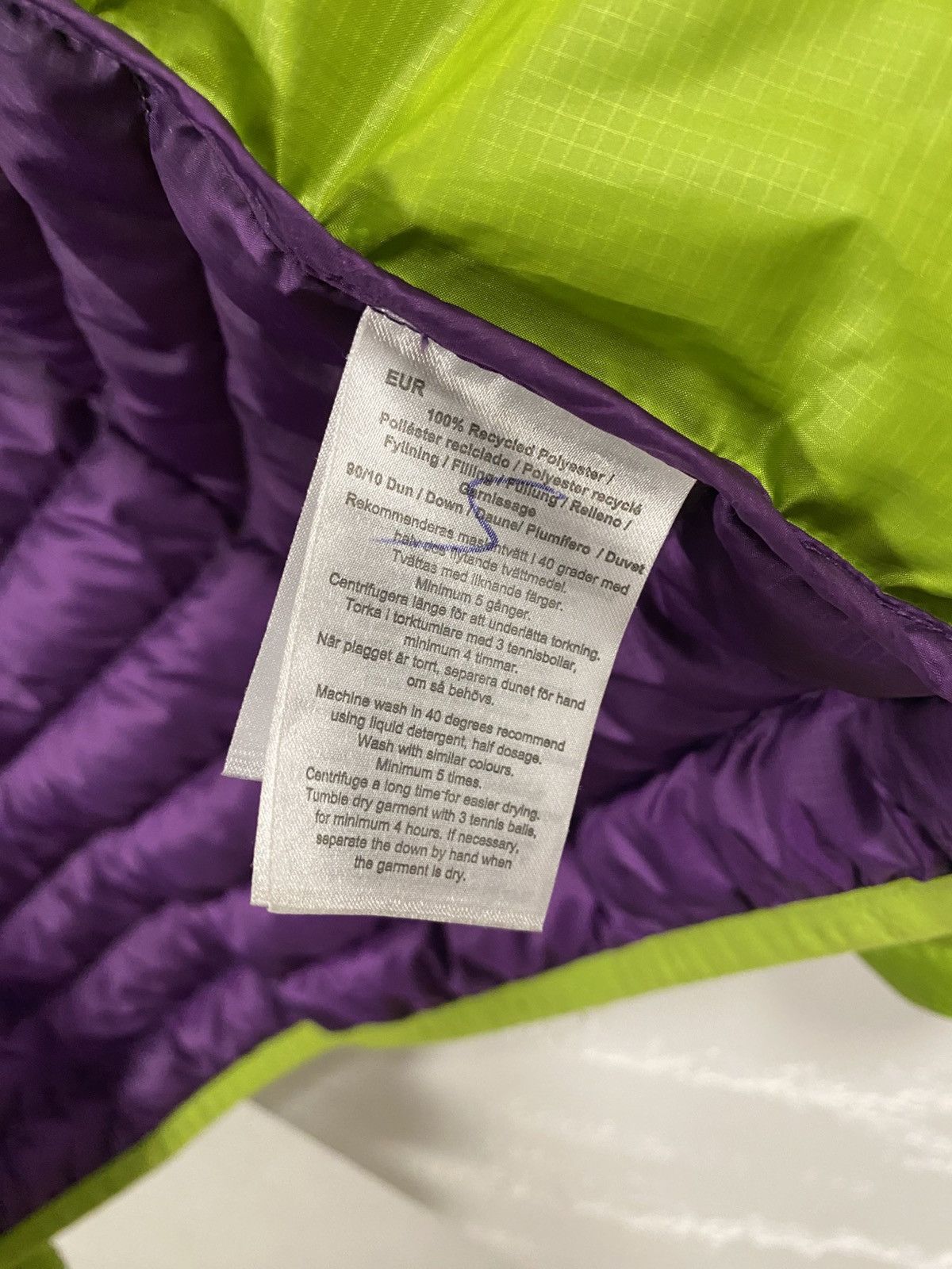 Haglofs Haglofs Women’s Down Puffer Jacket Size: M Size M / US 6-8 / IT 42-44 - 10 Thumbnail