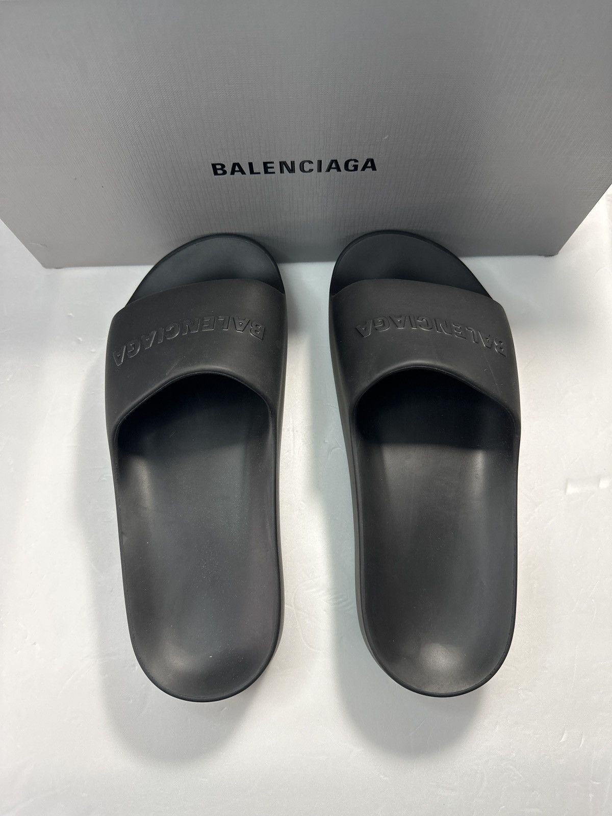 Balenciaga Balenciaga WOMEN'S CHUNKY SLIDE SANDAL IN BLACK rubber Size US 11 / IT 41 - 14 Thumbnail