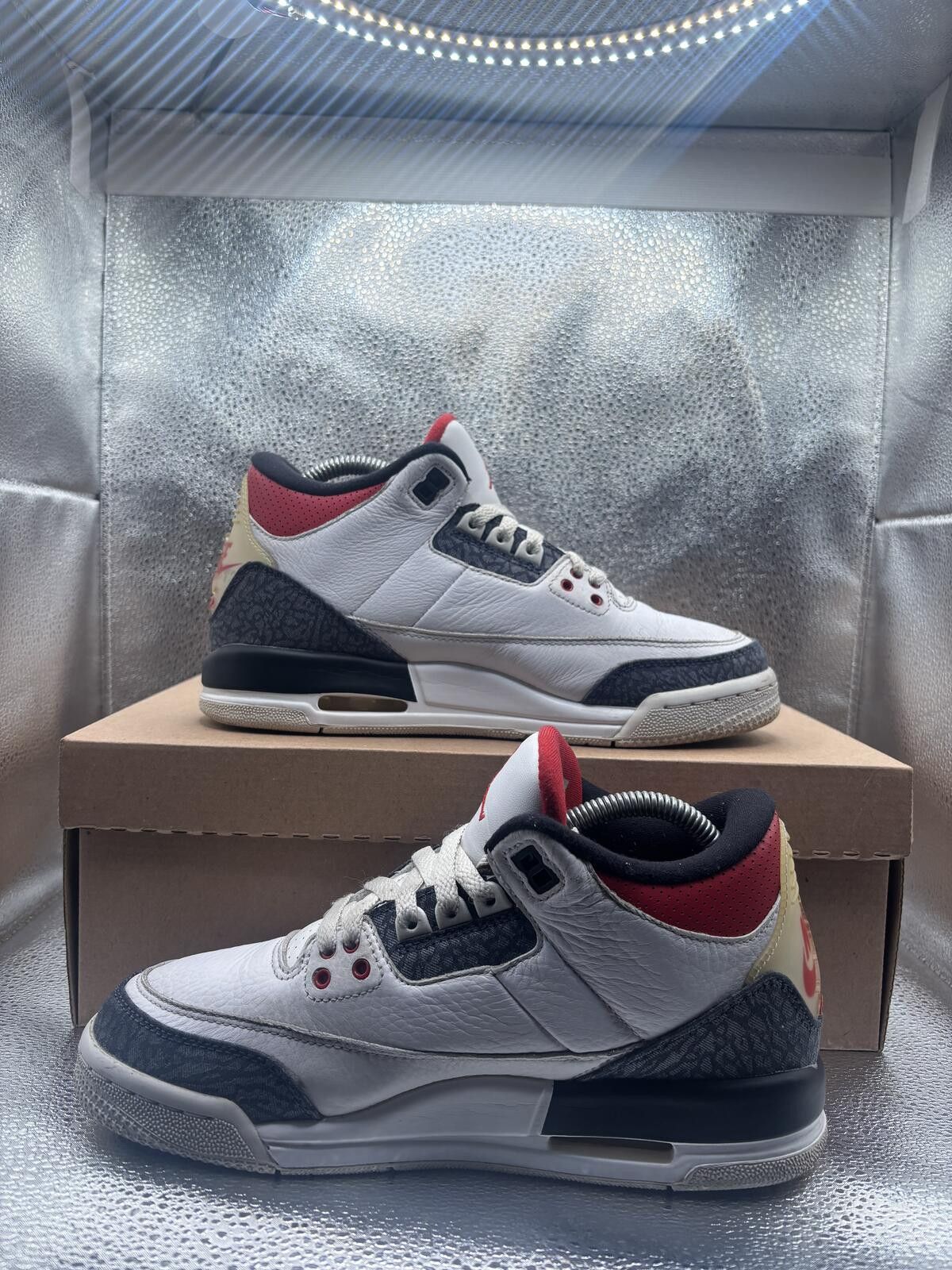 Jordan Brand Air Jordan 3 SE fire red denim Gs Size US 6.5 / EU 39-40 - 5 Thumbnail