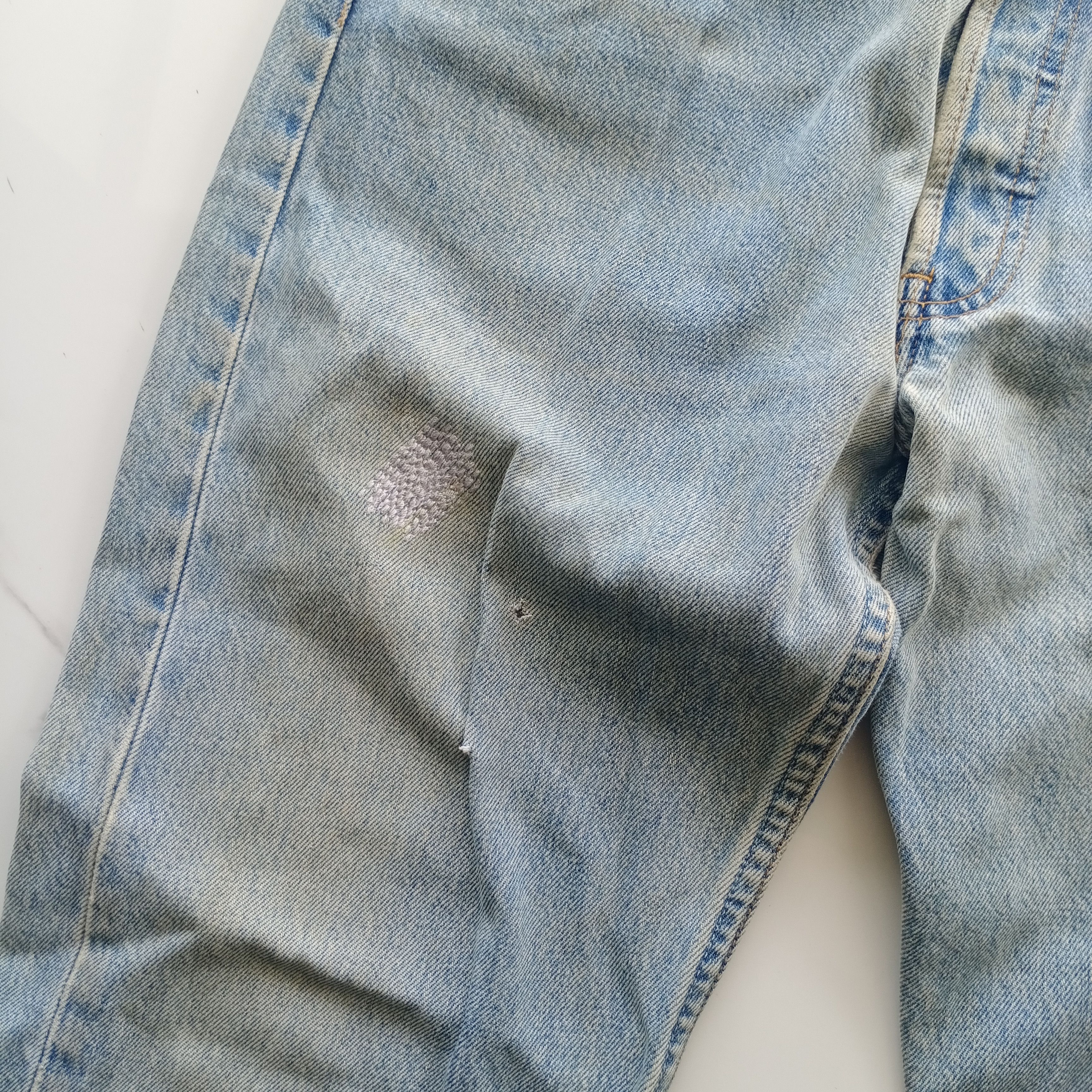 Levi's Vintage Levis 501 Canada Distressed Denim Jeans USA big E Size US 32 / EU 48 - 14 Thumbnail