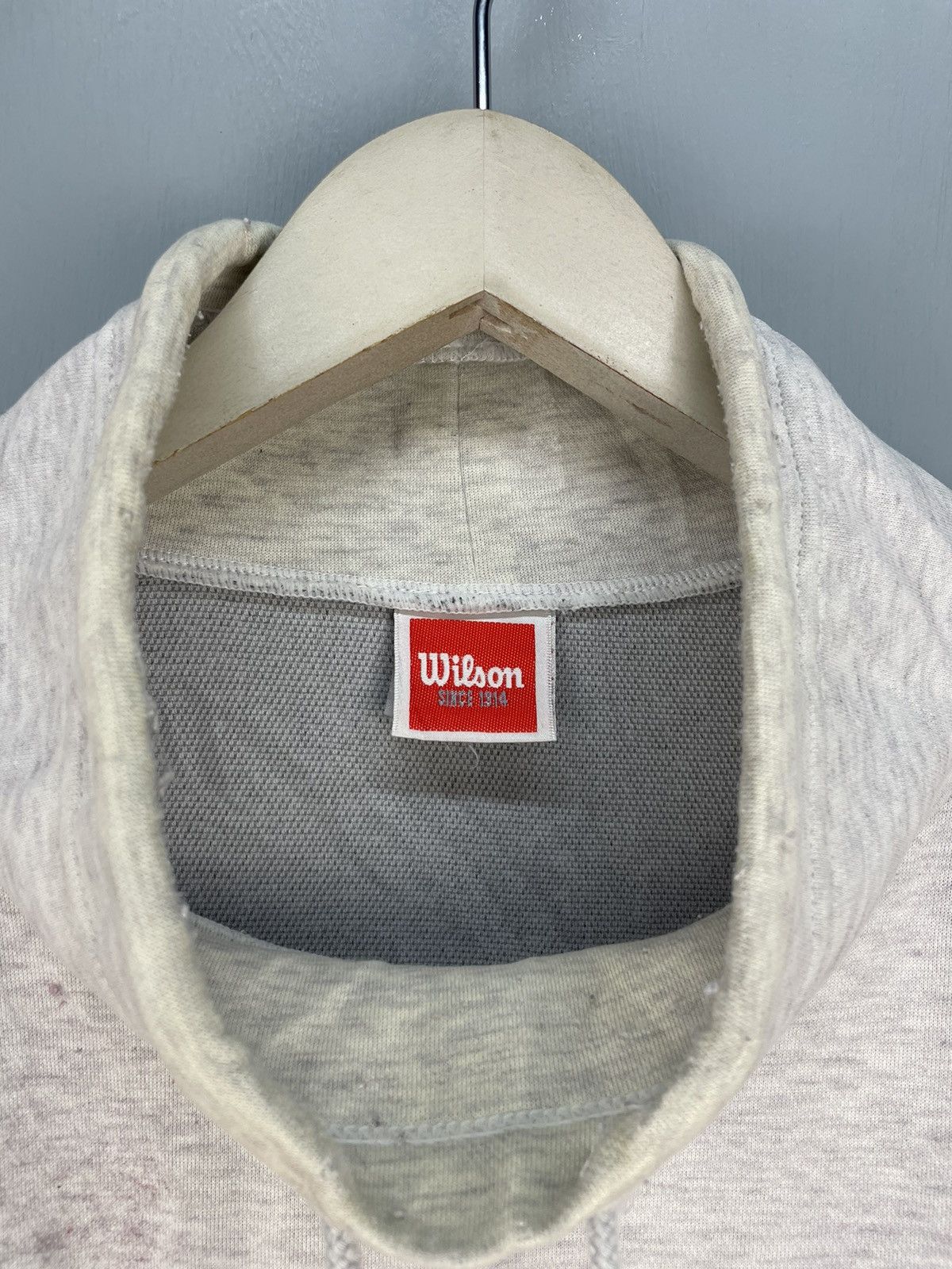 Vintage Vintage 90s Wilson big logo colour block sweatshirt Size US L / EU 52-54 / 3 - 6 Thumbnail