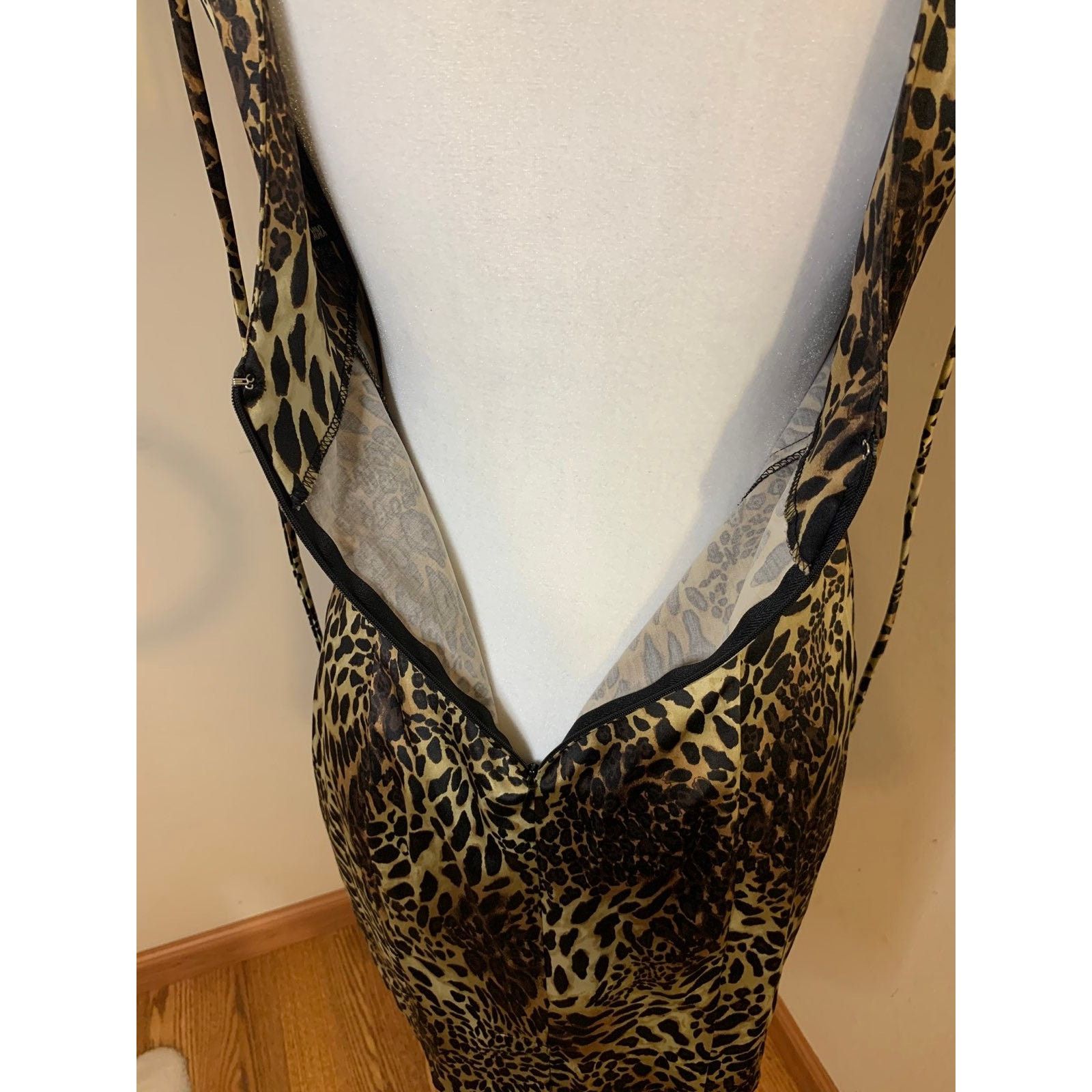 Other XOXO Leopard Dress Women Size 3/4 Mini Dress (NWT) Size S / US 4 / IT 40 - 9 Thumbnail