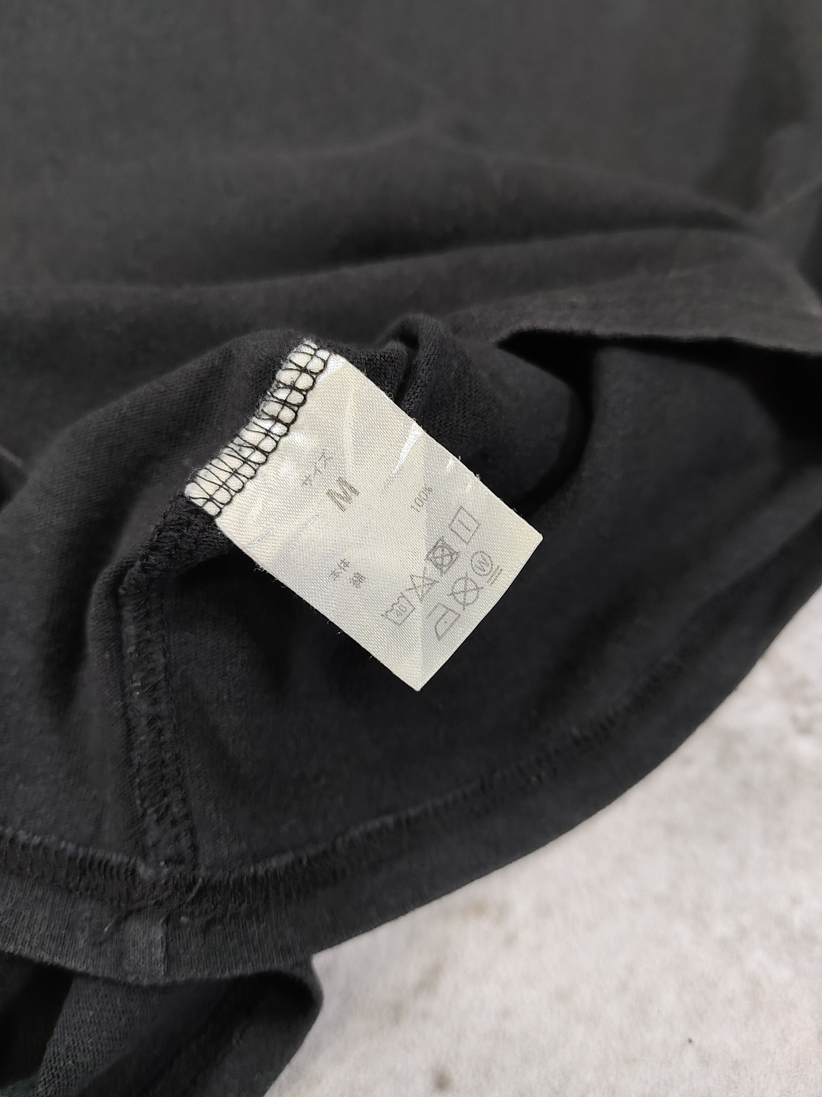 Number (N)ine 00s Number (N)ine 🇯🇵 Red Box Logo Graphic TShirt Size US M / EU 48-50 / 2 - 6 Thumbnail