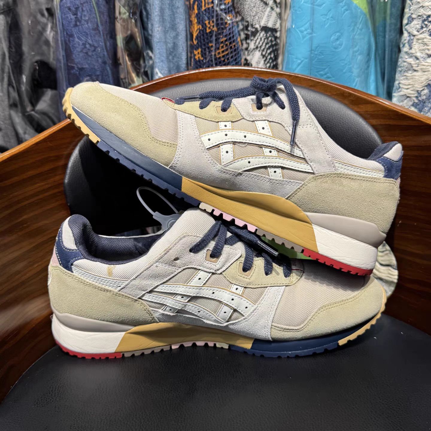 Asics EVISU x Asics Gel-Lyte3 Collaboration Ash Grey K15 Size US 11.5 / EU 44-45 - 6 Thumbnail
