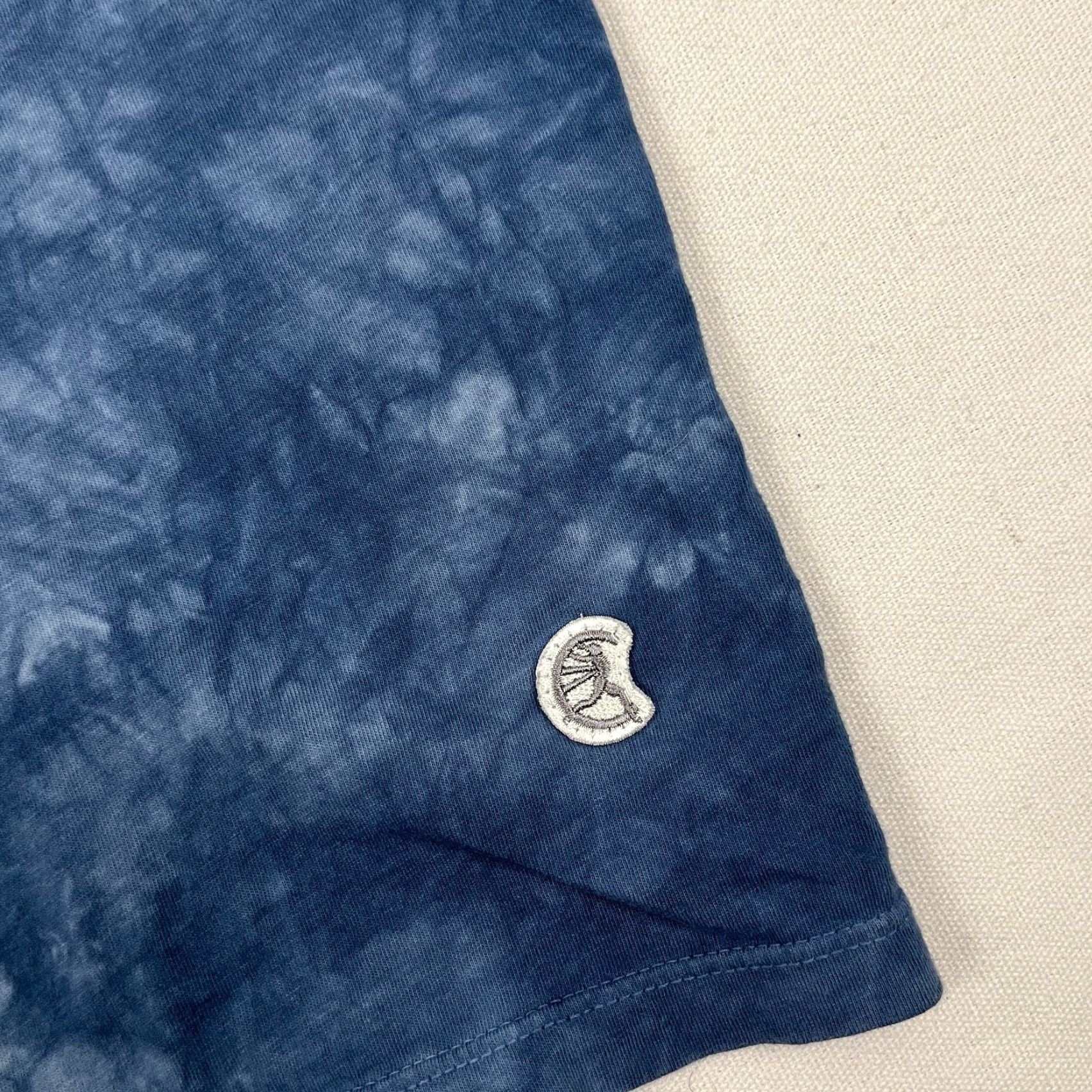 Champion Champion Todd Snyder Tank Top Shirt Mens 2XL Blue Tie Dye Active Workout Slim Fit Regular Graphic? No Size US XXL / EU 58 / 5 - 3 Thumbnail