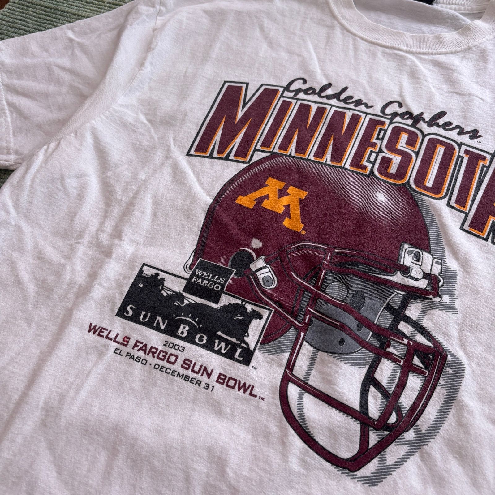Gear for Sports Vintage 90s/Y2K Minnesota Gophers UMN Football Tee Sz XL Size US XL / EU 56 / 4 - 5 Thumbnail