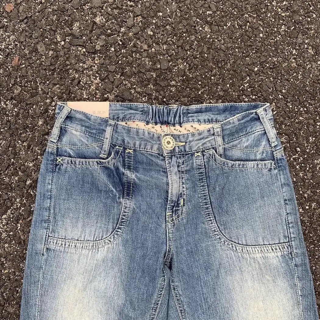 Buckle Black R.H.P Jeans Flare/Bootcut 30x30 Denim Faded Cinch Back Pants Size US 30 / EU 46 - 2 Thumbnail