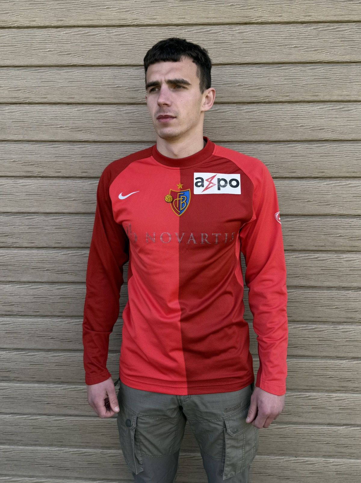 Nike VINTAGE FC BASEL 2005 GOALKEEPER SHIRT NIKE JERSEY NOVARTIS Size US S / EU 44-46 / 1 - 3 Thumbnail