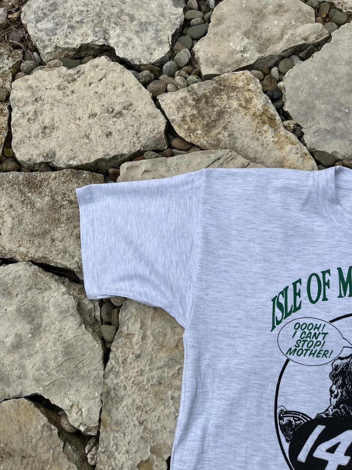 Vintage Vintage 90s Isle of Man TT races motorcycle t-shirt y2k tee Size US M / EU 48-50 / 2 - 5 Thumbnail
