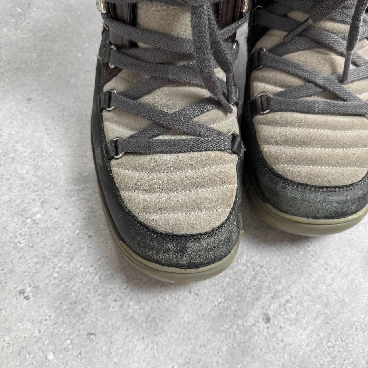 Dolce & Gabbana Dolce & Gabbana DG RTW F/W 2010 Apres Ski Boots Gray/ Brown Size US 10 / EU 43 - 13 Thumbnail