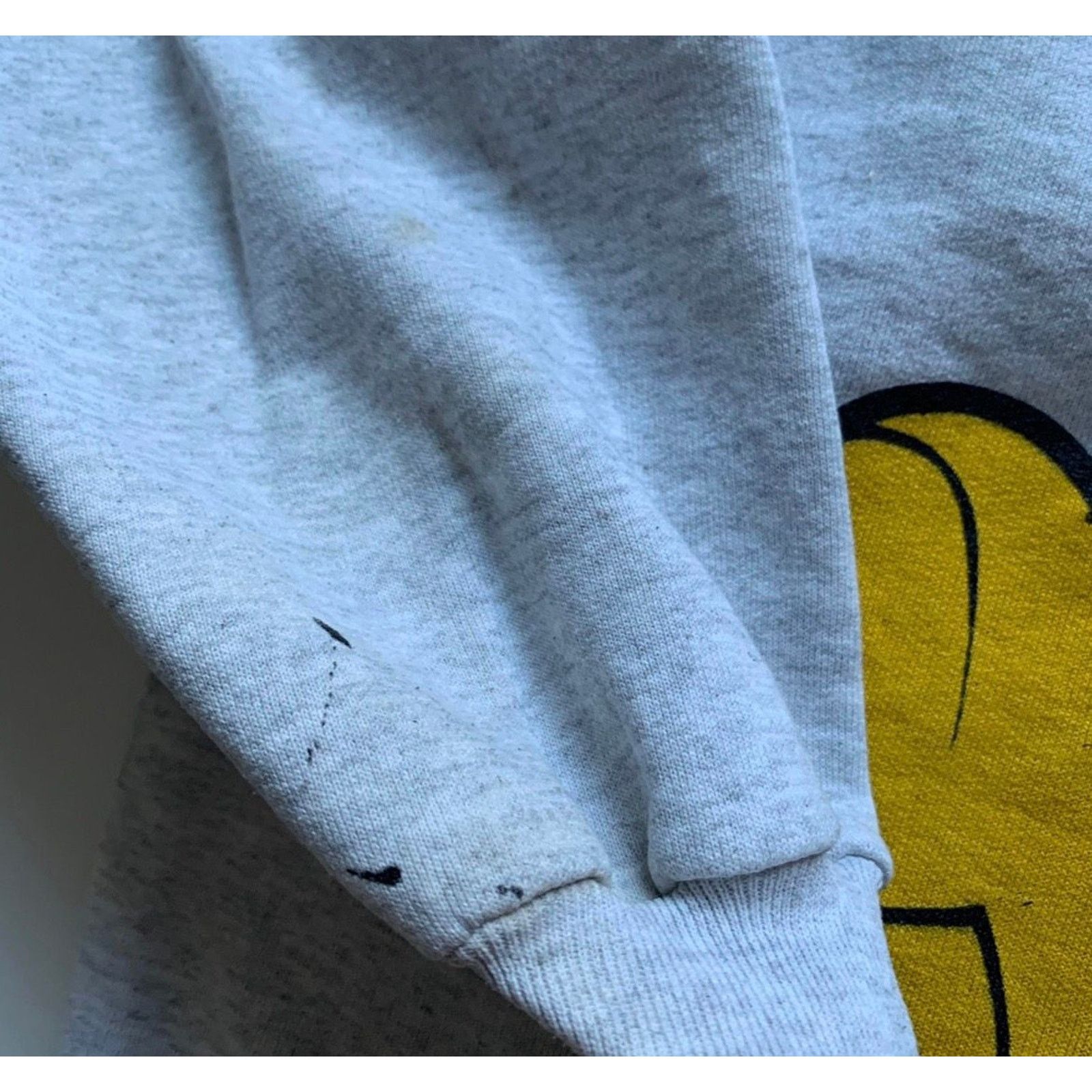 Disney Vintage 90s Mickey Mouse Disney Cartoon Crewneck Large Rare Size US M / EU 48-50 / 2 - 4 Thumbnail
