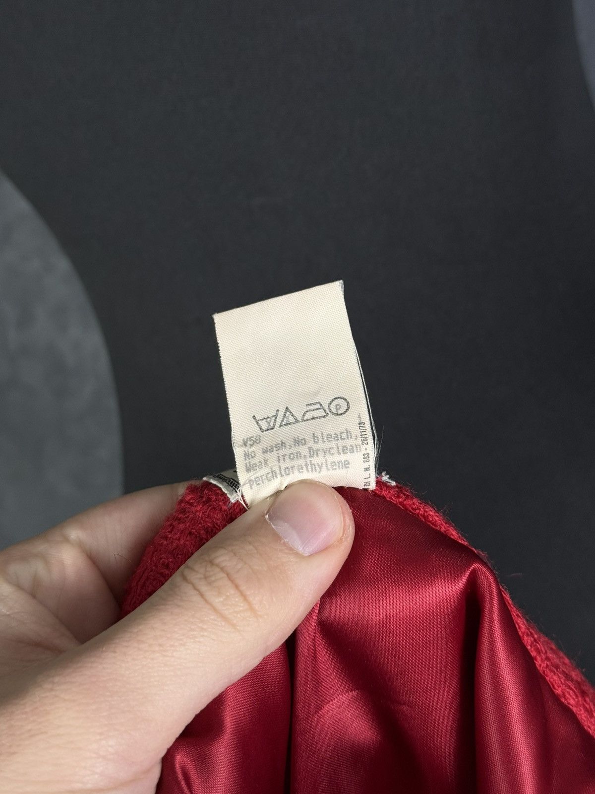 Vintage Archive!! VERSACE Classic V2 80s Red Skirt Jacket Suit Wool Size M / US 6-8 / IT 42-44 - 23 Thumbnail