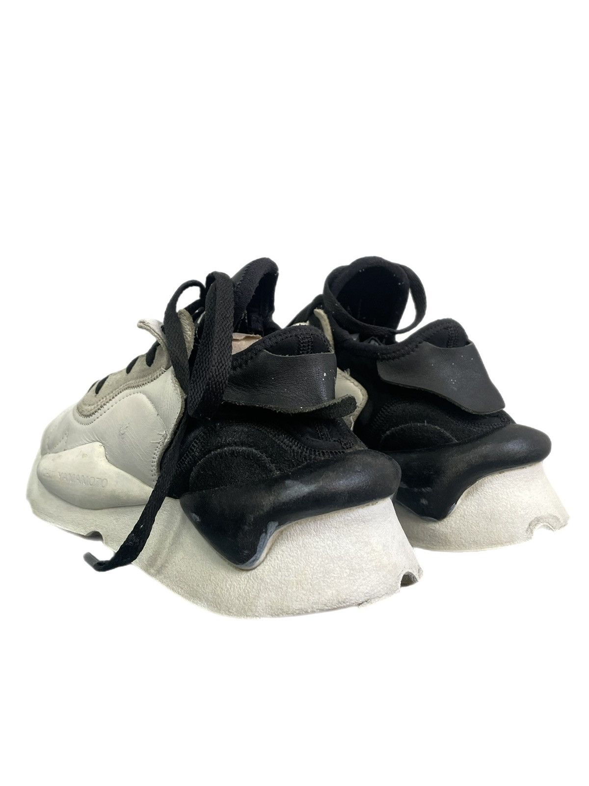 Y-3 Y-3 Yohji Yamamoto white sneakers adidas tech y2k hype Size US 6.5 / IT 36.5 - 8 Thumbnail