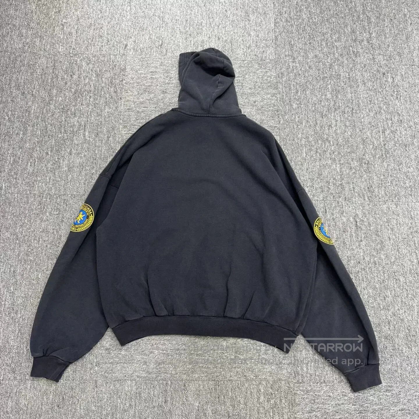 Balenciaga balenciaga lion embroidery hoodie sweatshirt. Size US XL / EU 56 / 4 - 5 Thumbnail