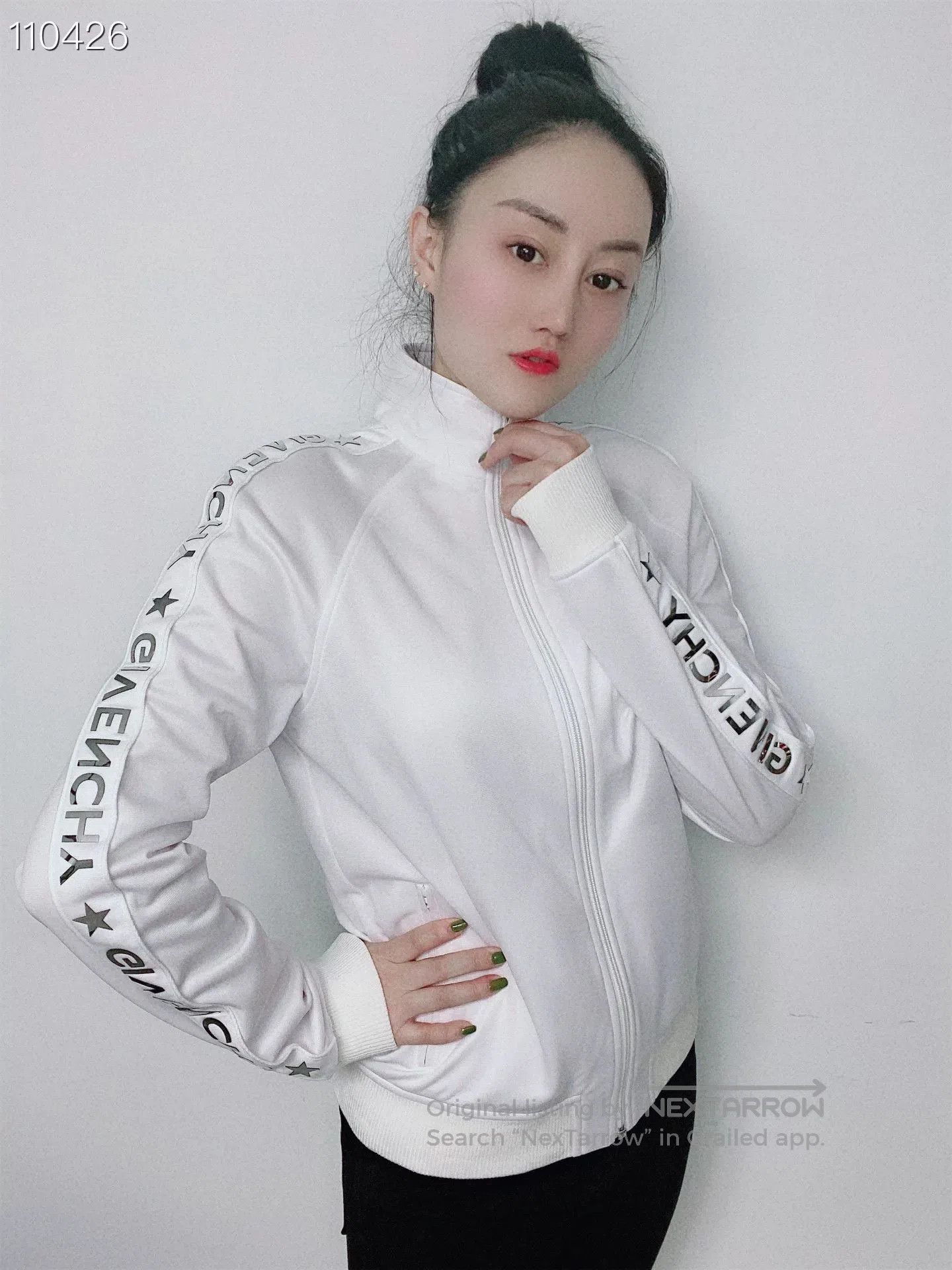 Givenchy Givenchy White Sportswear Jacket. Size S / US 4 / IT 40 - 4 Thumbnail
