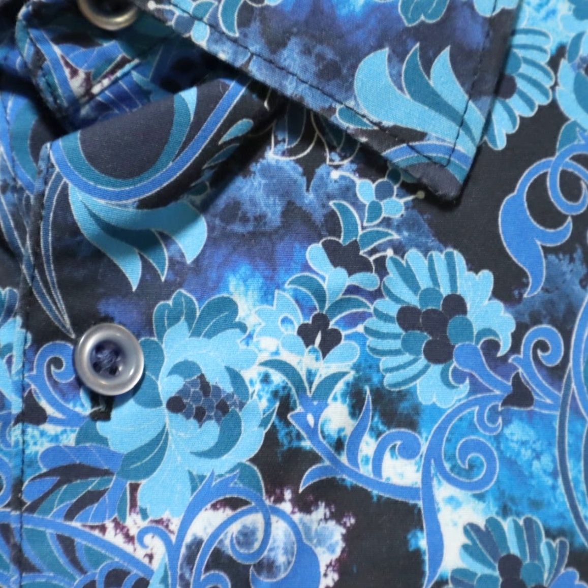 Robert Graham Robert Graham Midvale Sport Stretch Paisley Button Up Shirt Blue M Men Shirt Size US M / EU 48-50 / 2 - 7 Thumbnail