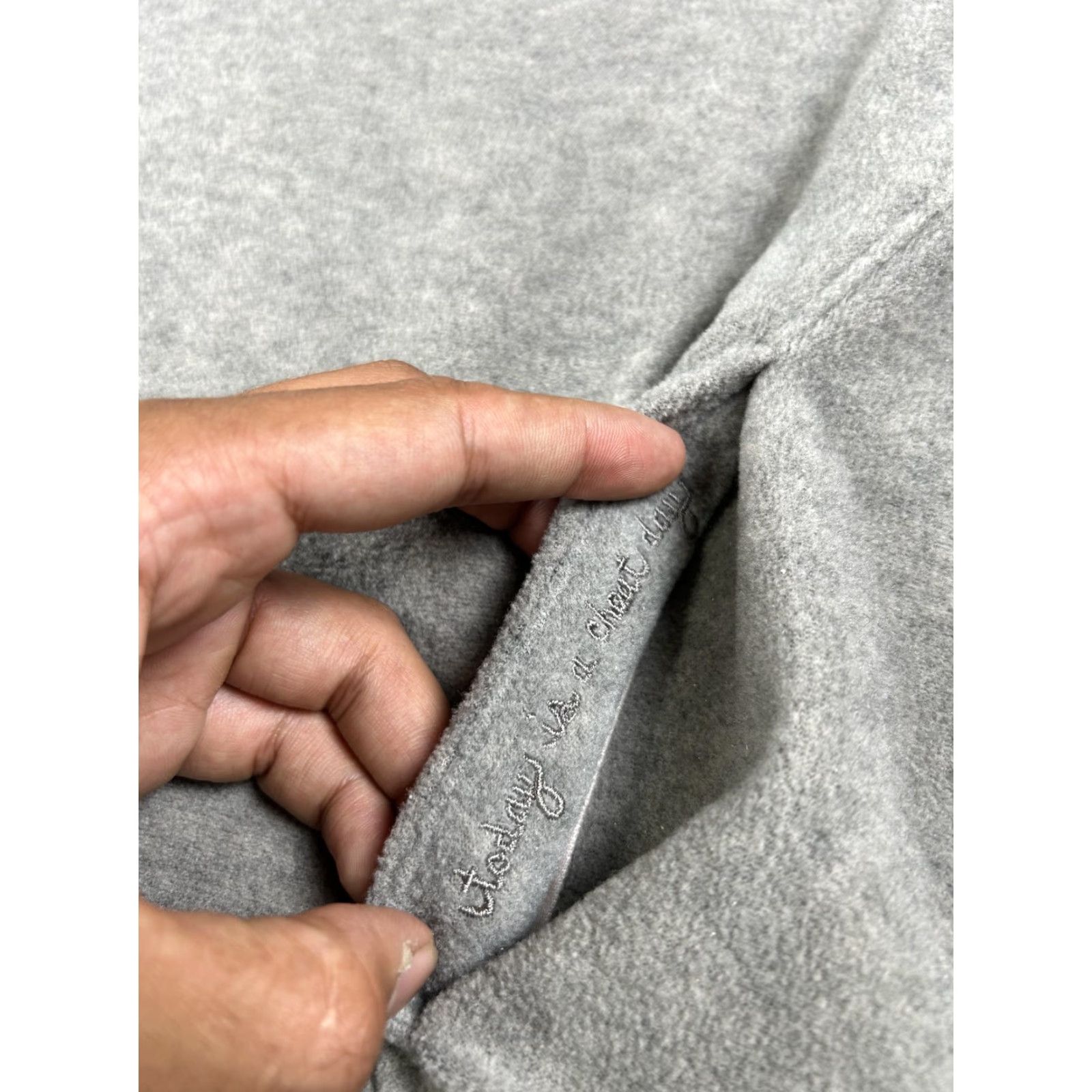 Lululemon Lululemon Sweatshirt Womens Pullover Cowl Neck Fleece Gray 4 Size S / US 4 / IT 40 - 6 Thumbnail