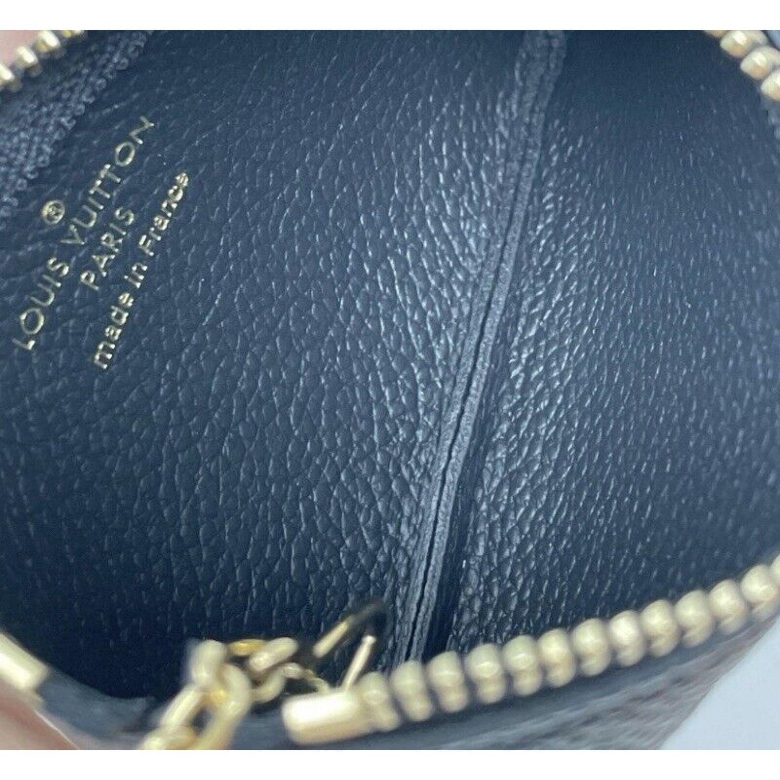 Louis Vuitton Louis Vuitton Cles Key Pouch BiColor Empreinte Leather Size ONE SIZE - 8 Thumbnail