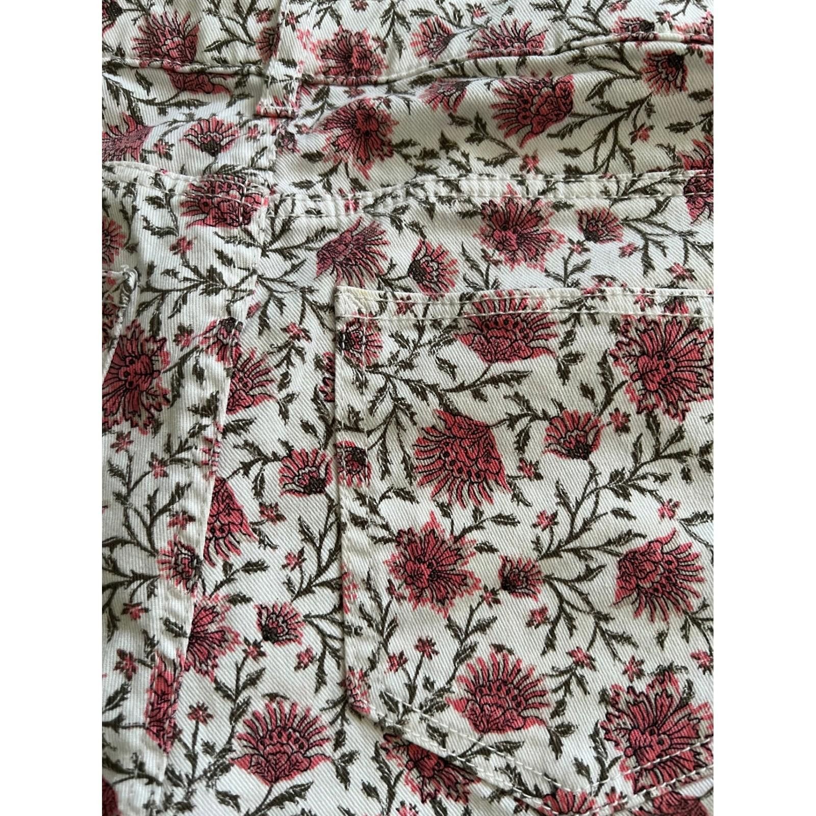 H&M HM Womens Floral Denim Shorts Pink White High Waisted Size 6 Size 28" / US 6 / IT 42 - 7 Thumbnail