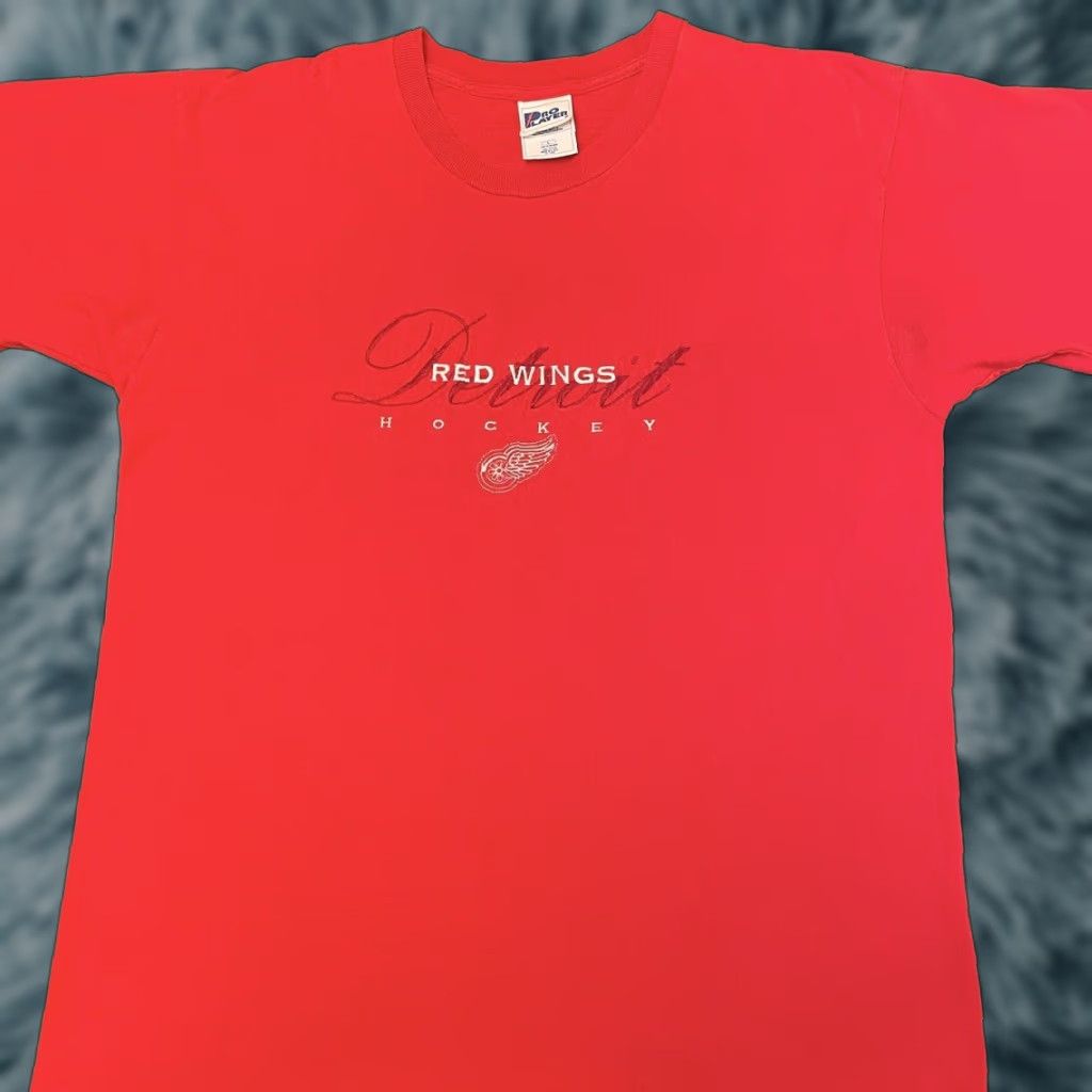 Pro Player VINTAGE Detroit Red Wings Embroidered NHL Shirt Mens Size L Pro Player 90s Red Mens Size US L / EU 52-54 / 3 - 1 Thumbnail