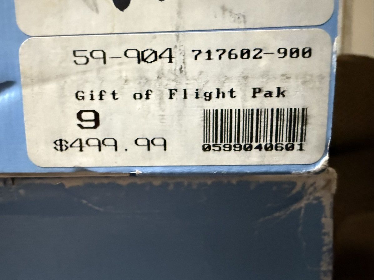 Jordan Brand Nike Air Jordan XXIX (29) Pantone “gift of flight” DS OG Box Size US 9 / EU 42 - 4 Thumbnail