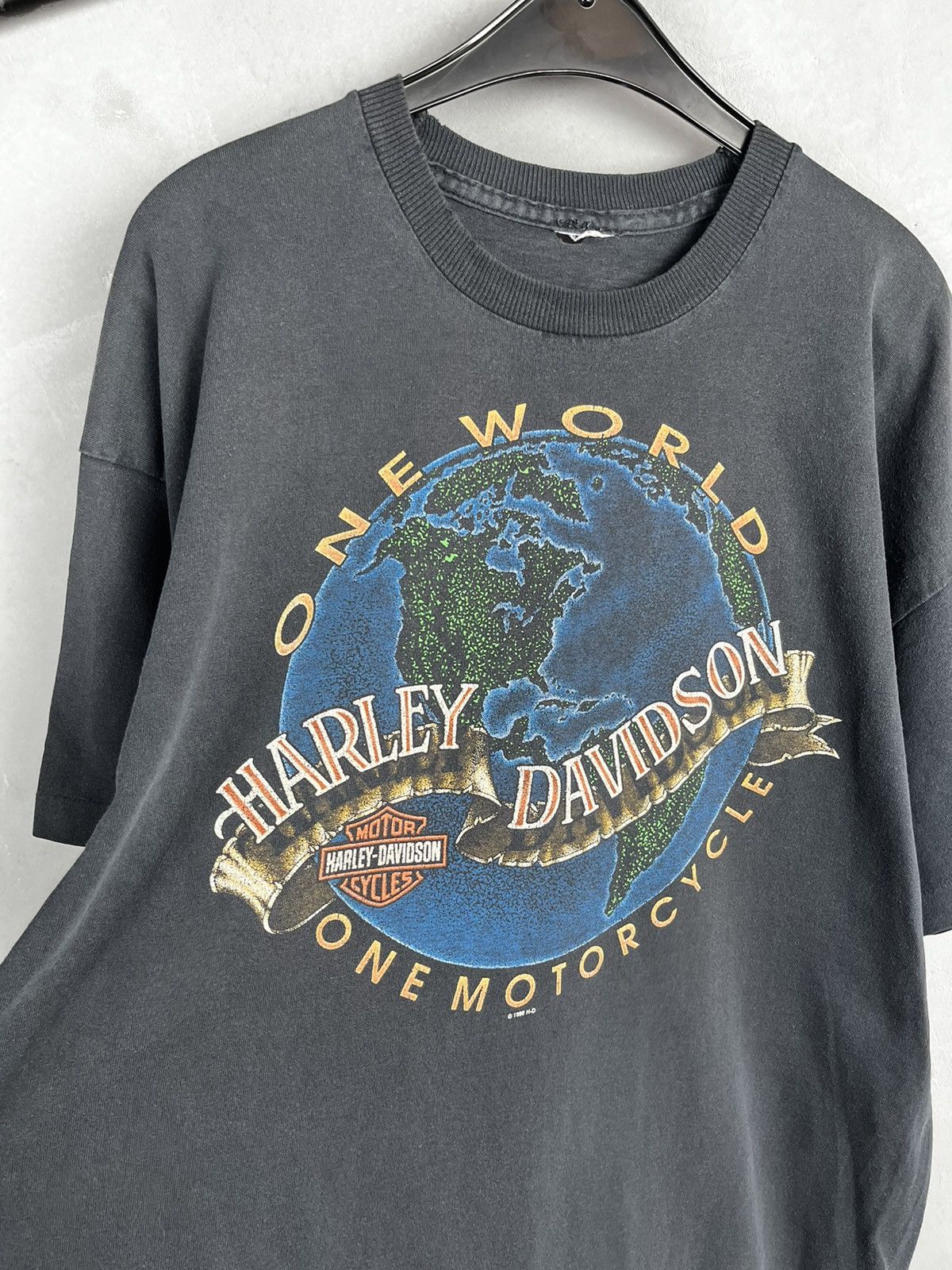 Harley Davidson × Vintage Harley Davidson one world 1996 USA t shirt Size US XL / EU 56 / 4 - 3 Thumbnail