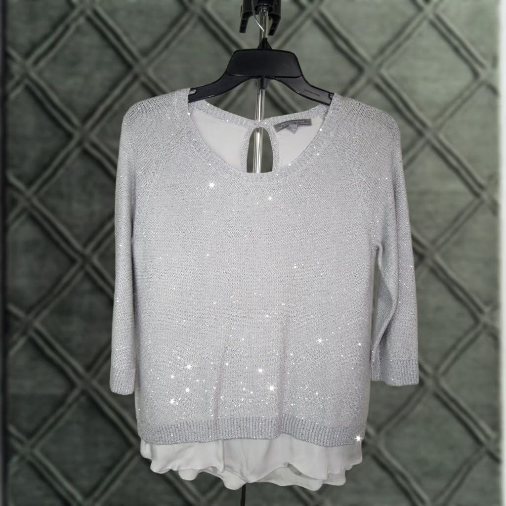 Neiman Marcus Neiman Marcus Sweater Womens S Gray the Cashmere Collection Grey with Sequin Size Size S / US 4 / IT 40 - 1 Thumbnail
