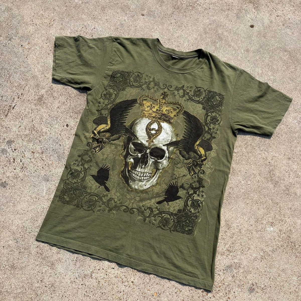 Affliction ❌SOLD❌Affliction Style Skull Crown Graphic Tee Size US S / EU 44-46 / 1 - 7 Thumbnail