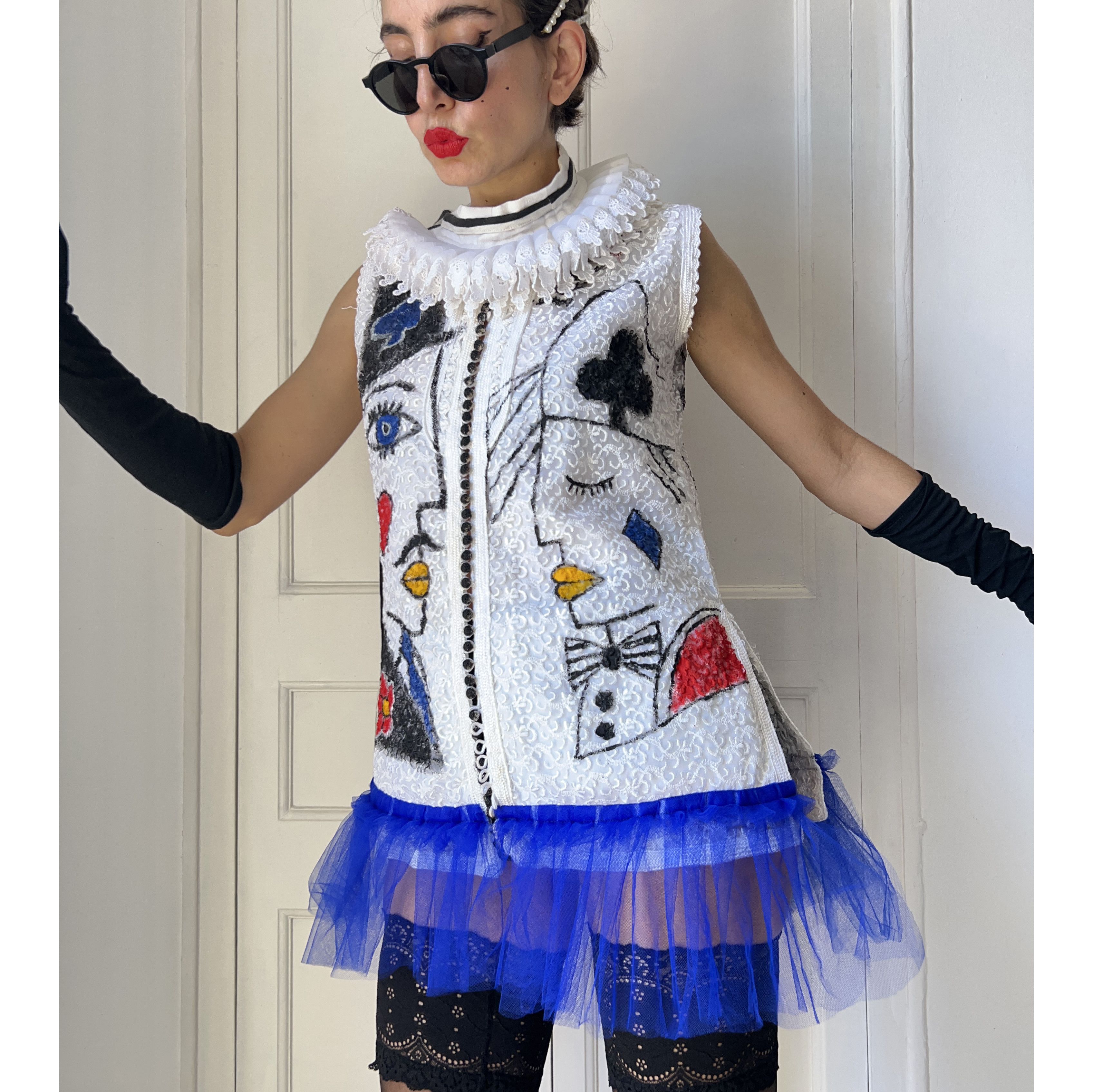 Custommade Hand Painted Playing Card Embroidered Tulle Vest Size M / US 6-8 / IT 42-44 - 4 Thumbnail