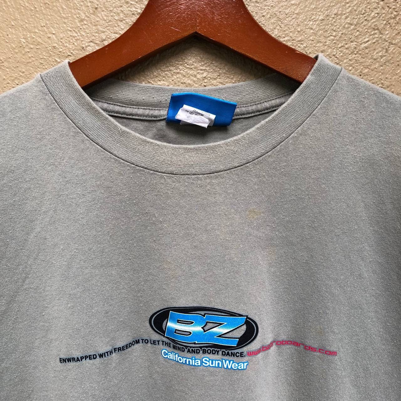 Vintage Sunfaded Vintage BZ California Sun Wear Surfing Tees Size US XL / EU 56 / 4 - 3 Thumbnail