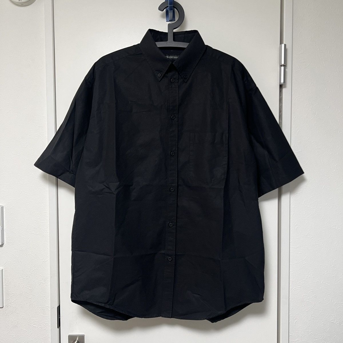 Balenciaga Balenciaga Metal BB Stencil Shirt Size US M / EU 48-50 / 2 - 3 Thumbnail