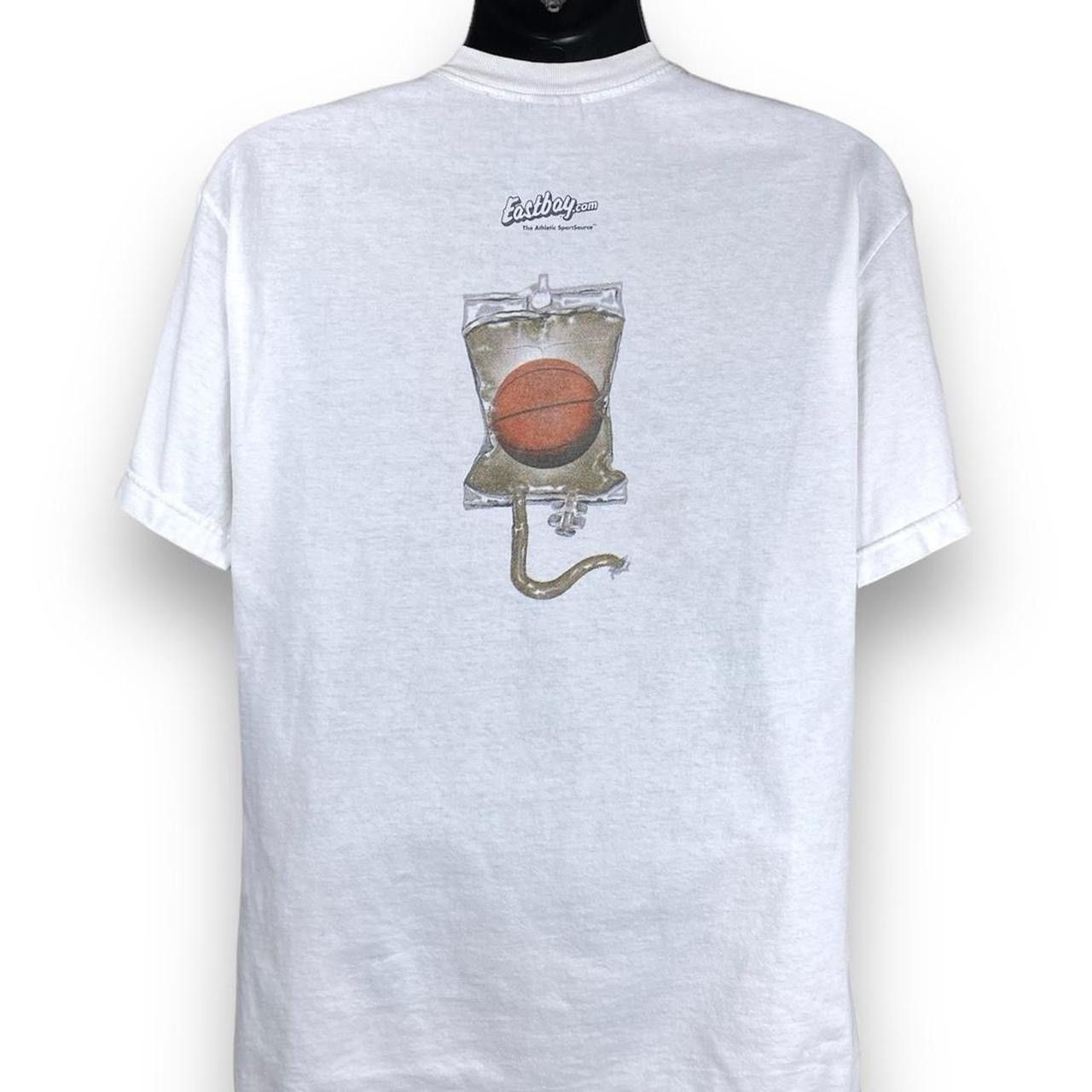 Vintage Vintage Eastbay Basketball Sports Streetwear Tshirt Size US L / EU 52-54 / 3 - 1 Thumbnail