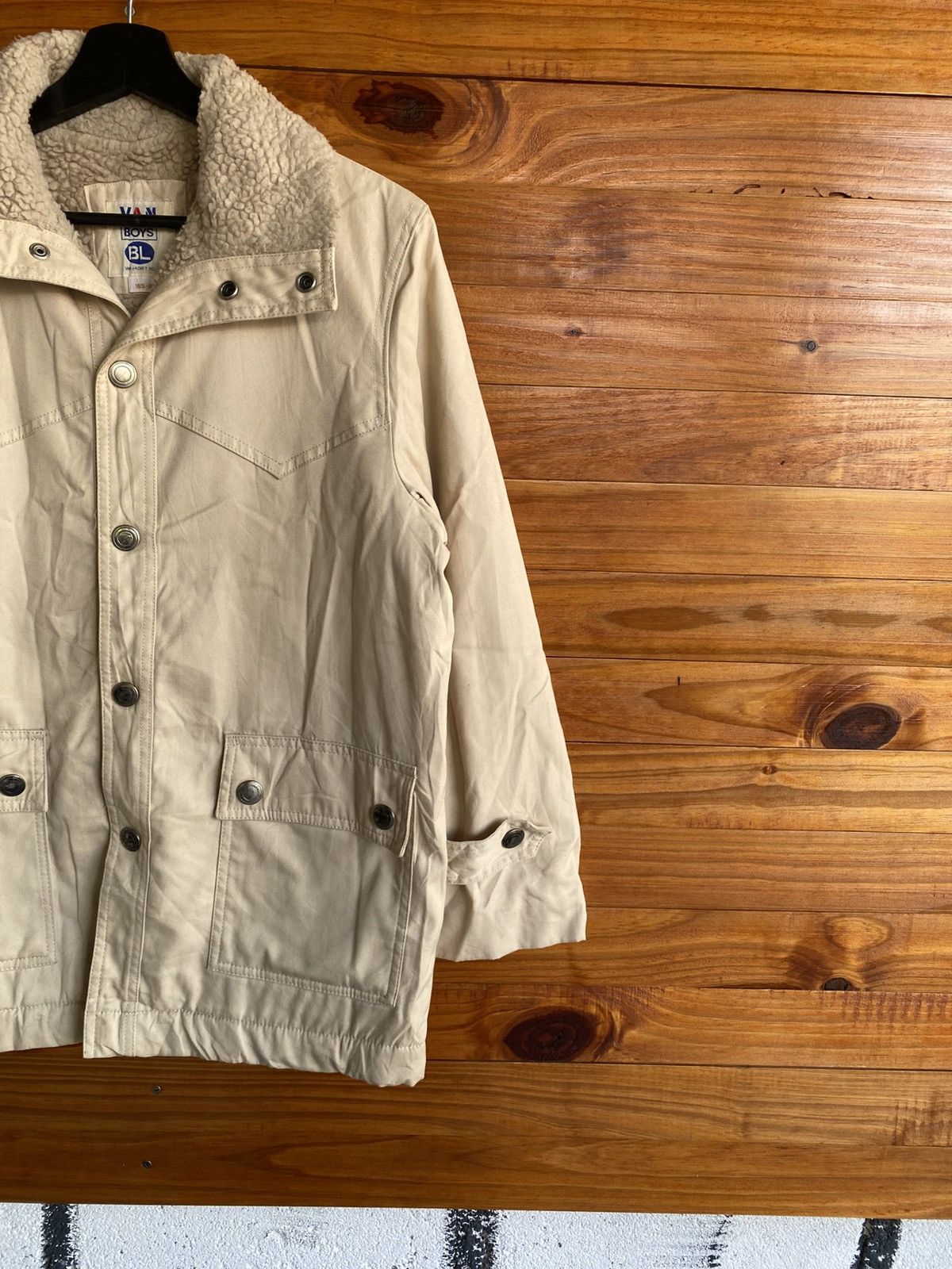 Van Vintage VAN Boys Sherpa Collar Beige Utility Jacket – 1980s Size US S / EU 44-46 / 1 - 6 Thumbnail