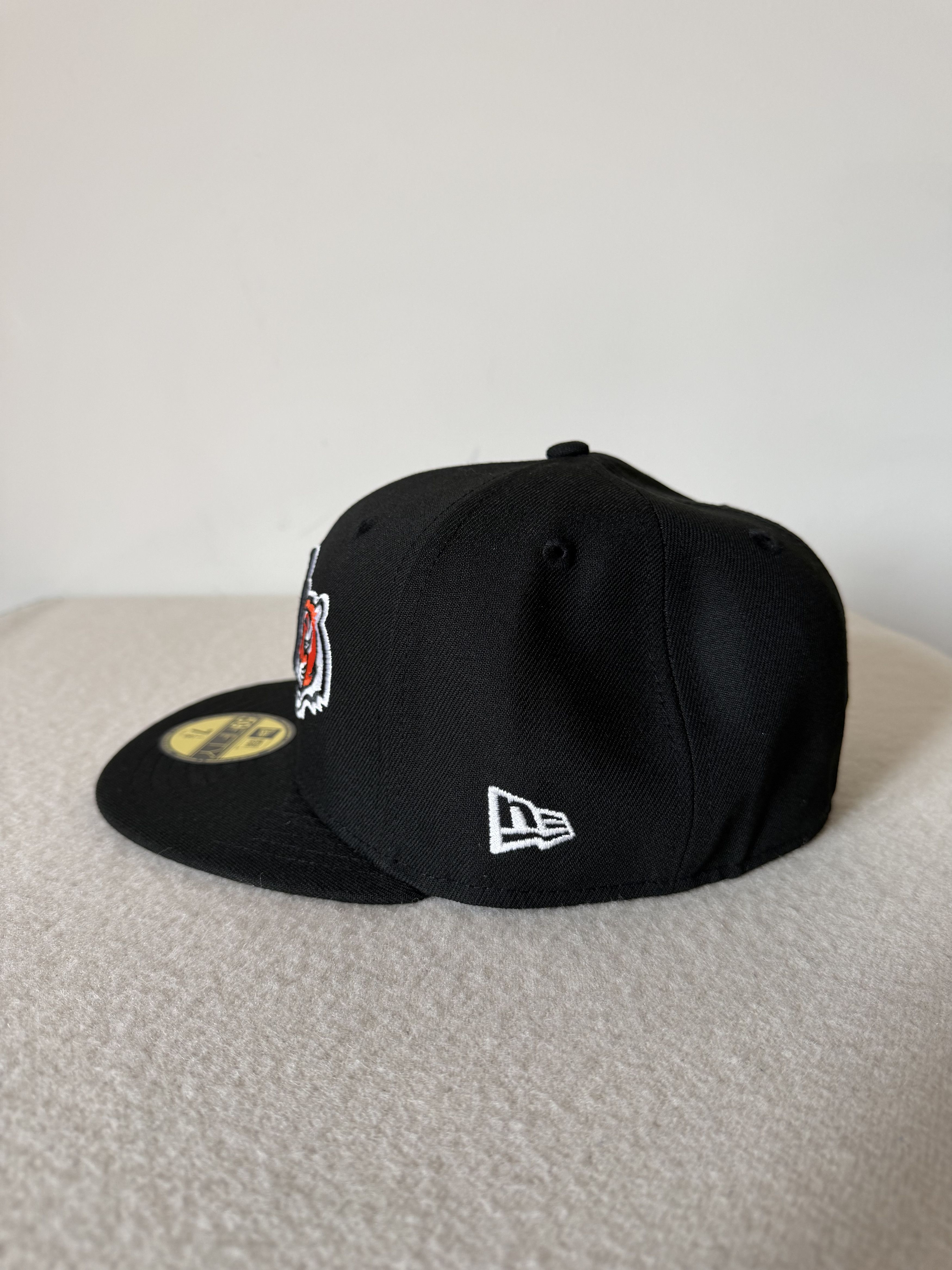 New Era 7 1/8 John Geiger New Era Misplaced Cincinnati Bengals Size ONE SIZE - 2 Thumbnail
