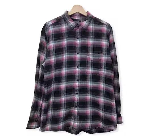 Flannel Japanese Brand Uniqlo Plaid Tartan Flannel Shirt Size US L / EU 52-54 / 3 - 1 Thumbnail