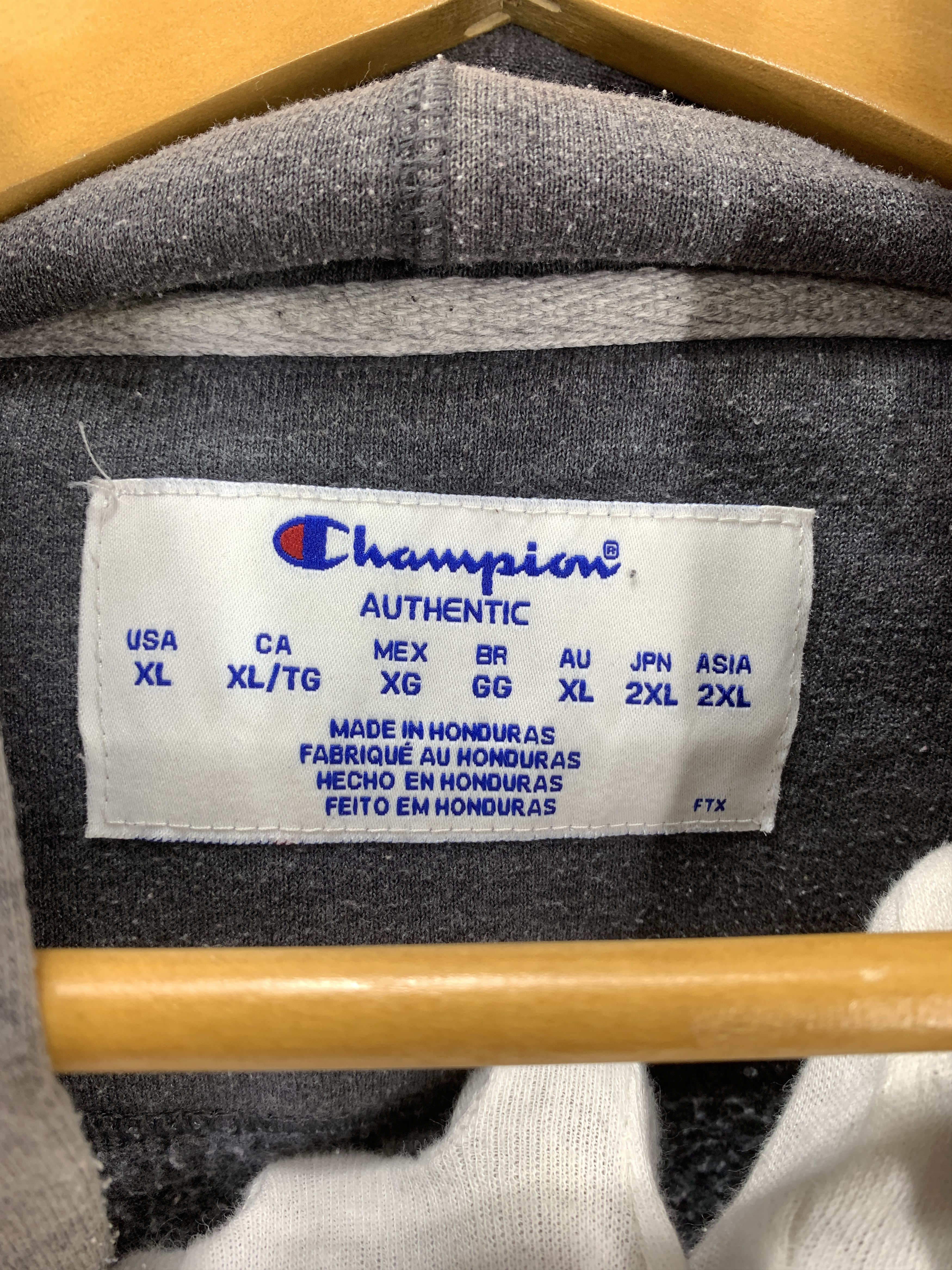 Champion Y2K Vintage CHAMPION Hoodie Pullover #2214/21 Size US XL / EU 56 / 4 - 9 Thumbnail