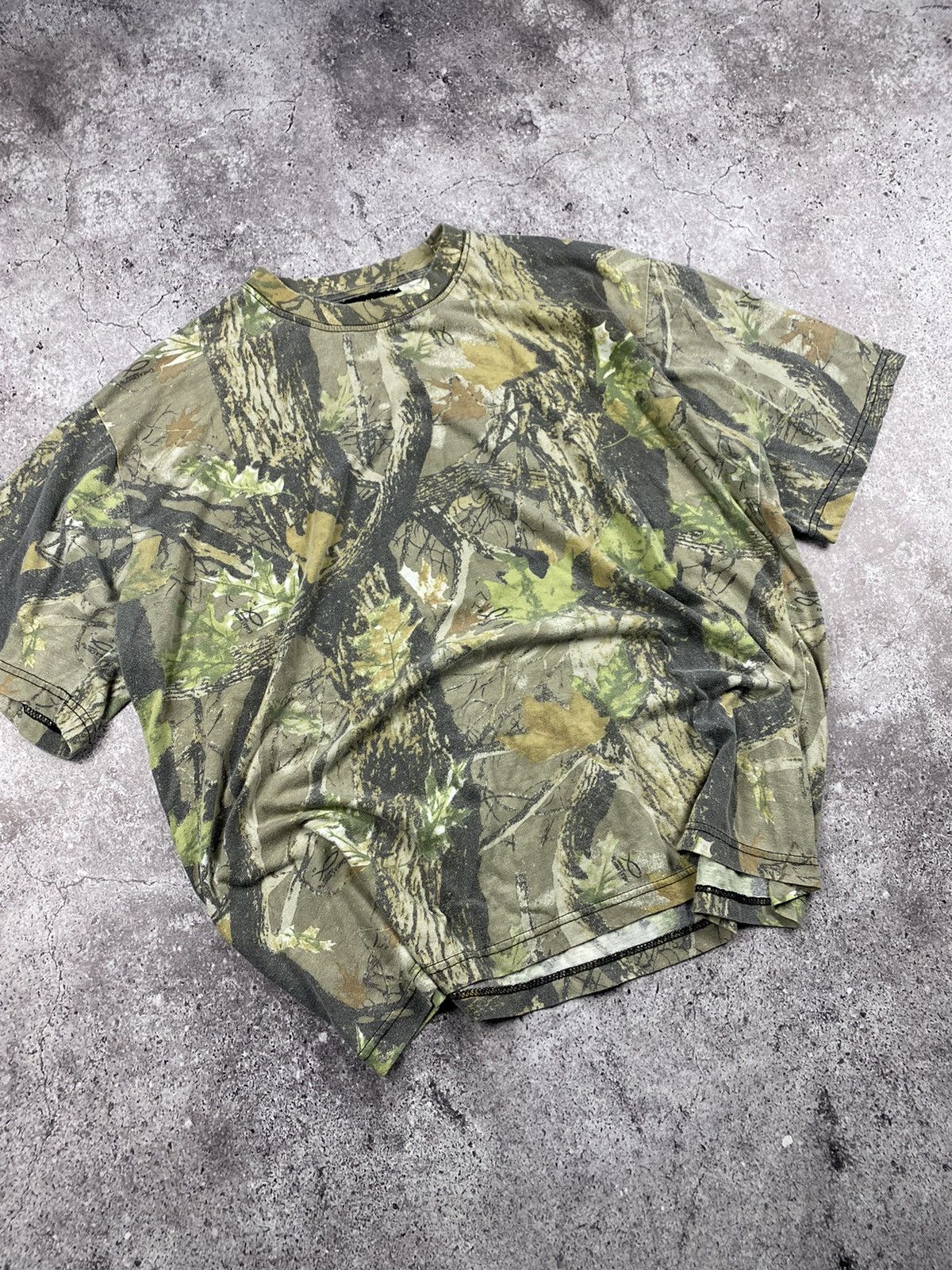Realtree × Vintage Crazy vintage y2k realtree camo boxy baggy workwear skater Size US XL / EU 56 / 4 - 2 Thumbnail